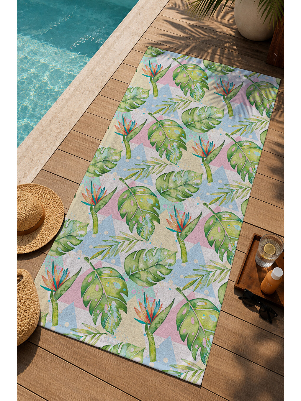 Beyaz Yeşil Tropikal Kuş Ve Yaprak Desenli 70x150 Cm Dijital Baskılı Plaj Ve Banyo Havlusu-2