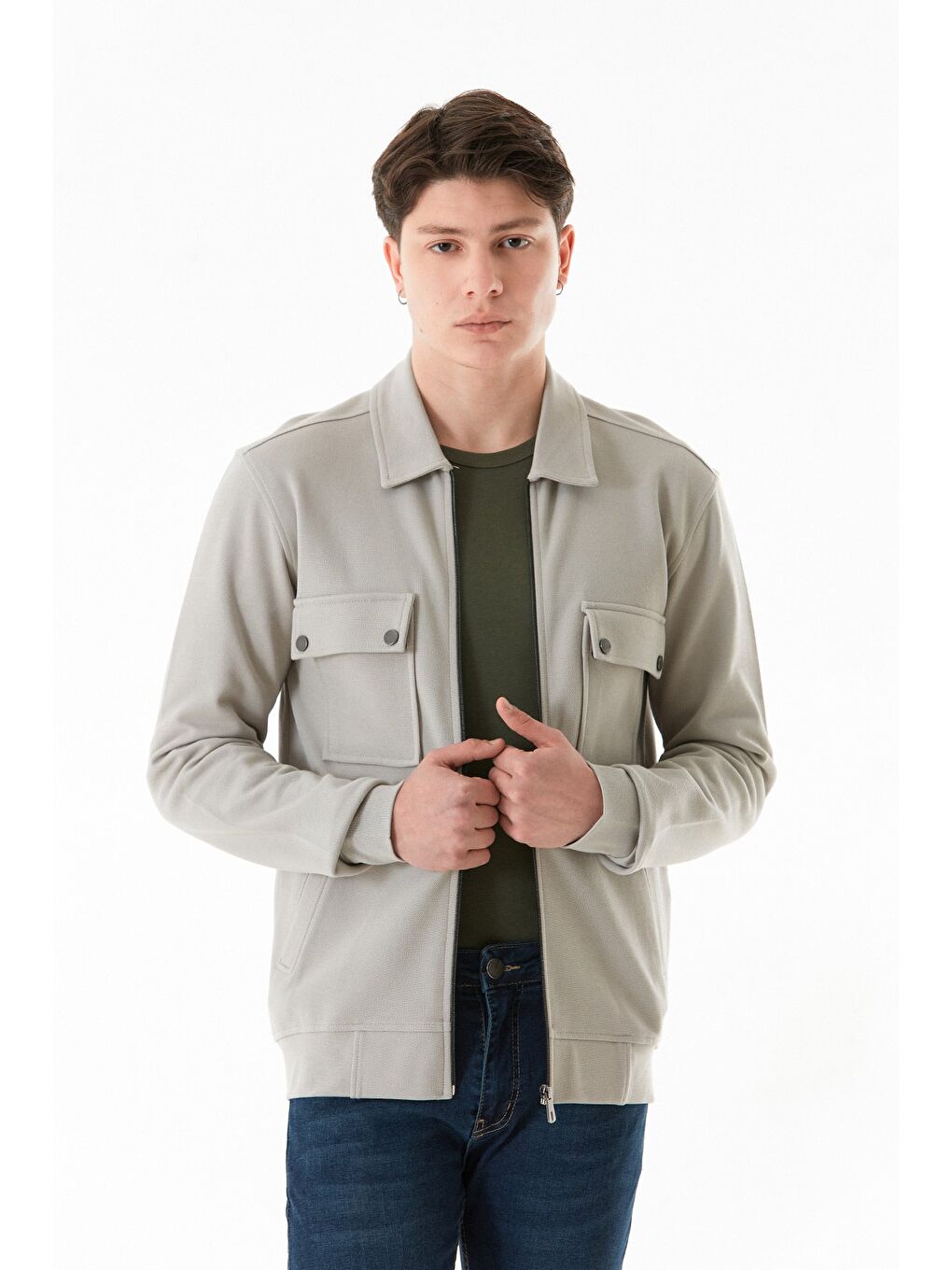 Gri Çift Cepli Fermuarlı Gömlek Yaka Mont