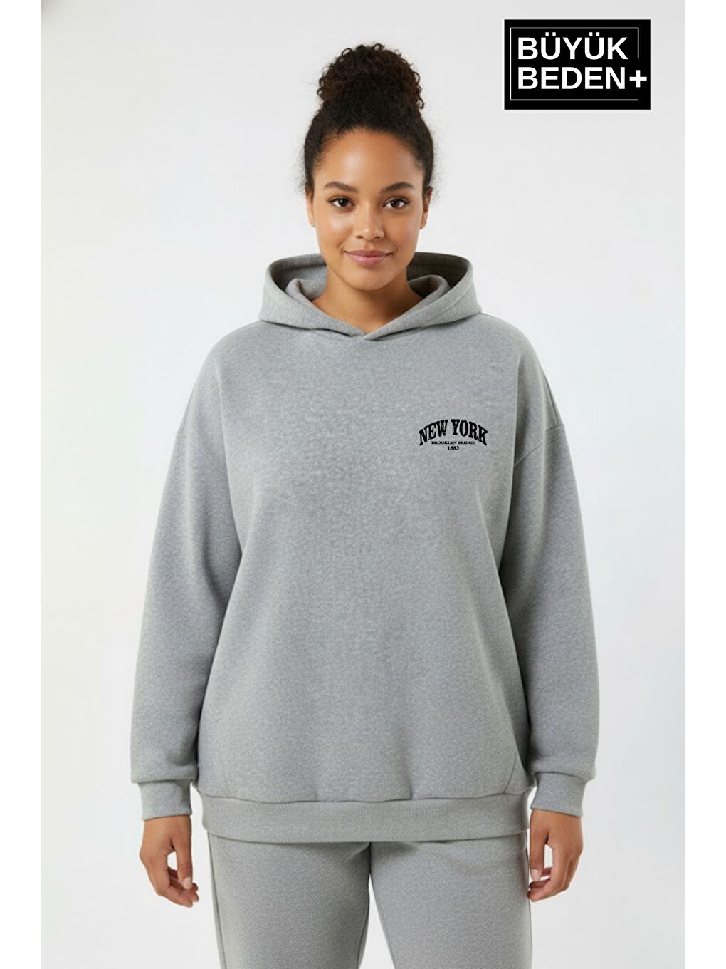 Gri Kadın Büyük Beden New York Baskılı Kapüşonlu Sweatshirt SPR26BSWK962