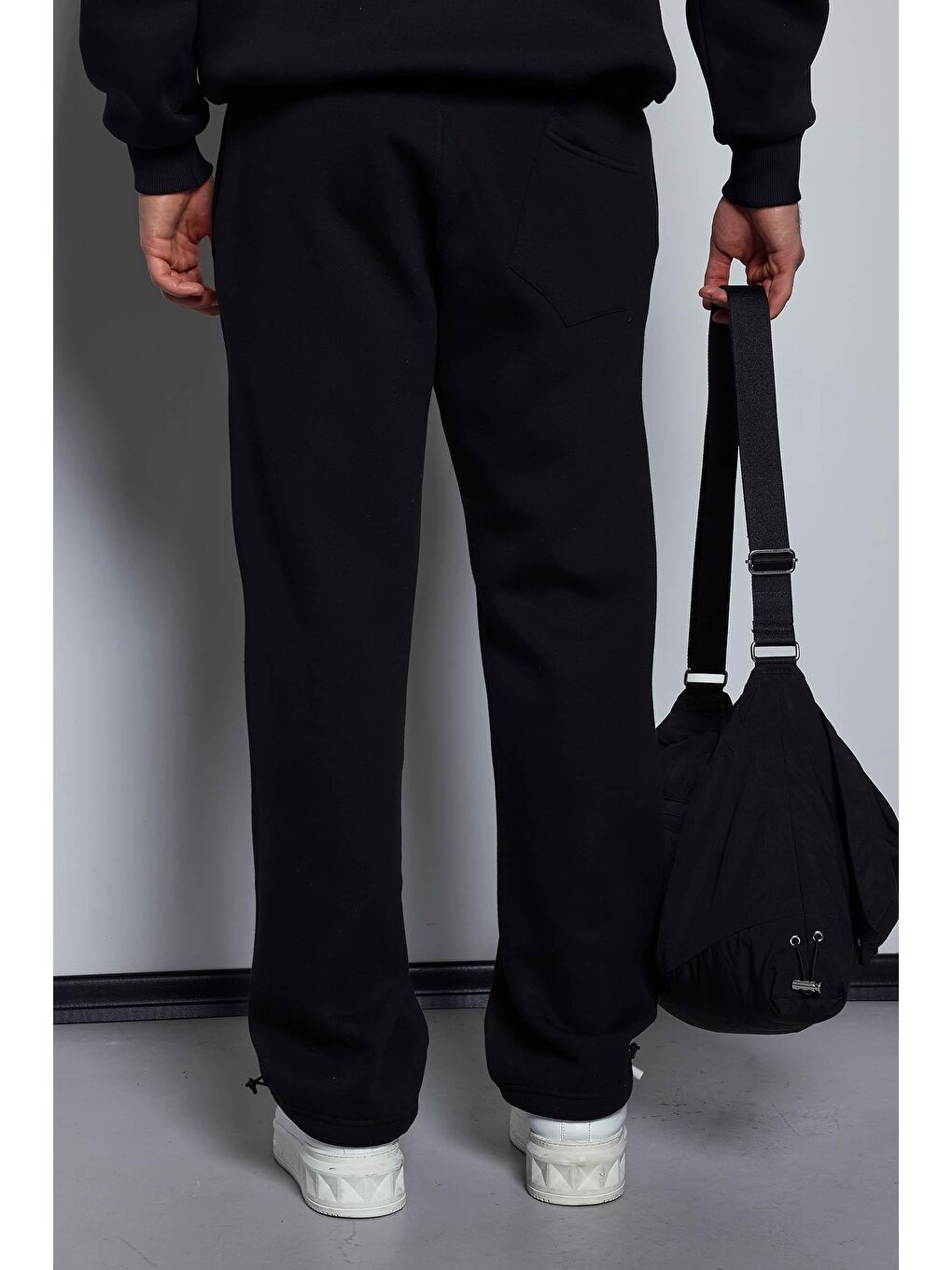 Erkek Ayarlanabilir Paça Lastikli Basic Baggy Fit Eşofman Altı Siyah-5