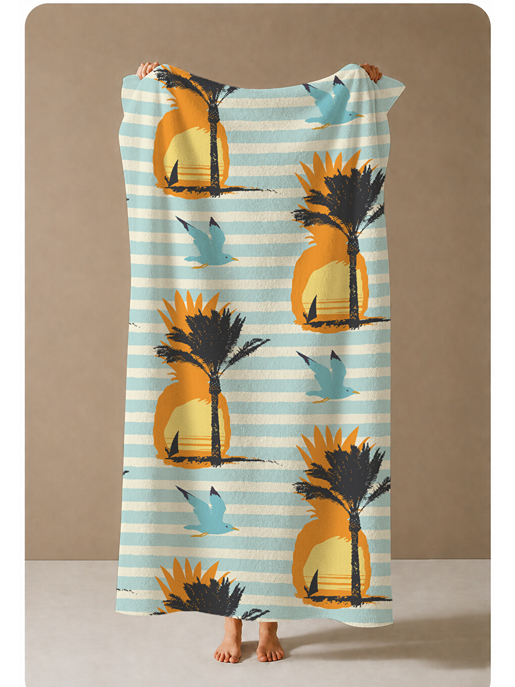 Milbay Grup Açık Mavi Çizgili Ananas Desenli 70x150 Cm Dijital Plaj Ve Banyo Havlusu-17437-3