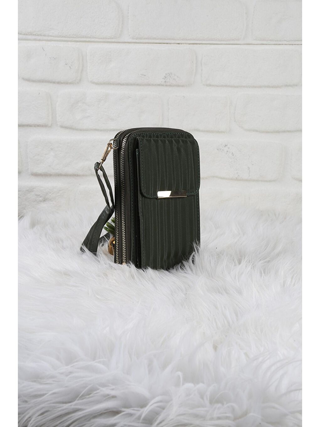 Haki Kendinden Desenli Cüzdan ve Telefon Çantası