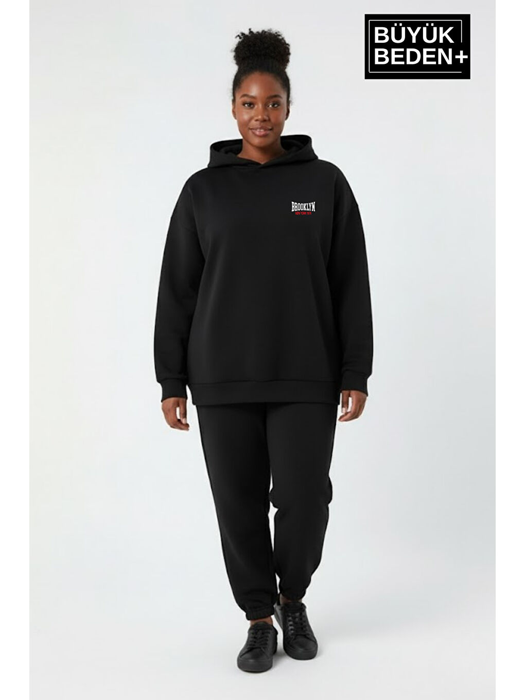 Siyah Kadın Büyük Beden Brooklyn 1970 Baskılı Kapüşonlu Sweatshirt SPR26BSWK964