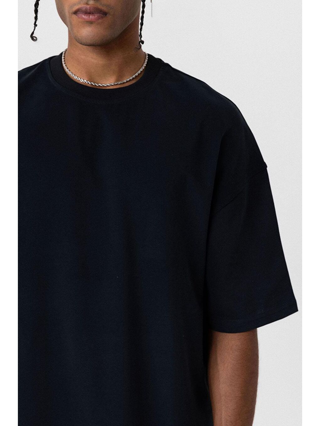 Basic Oversize Bisiklet Yaka Tişört Siyah-4