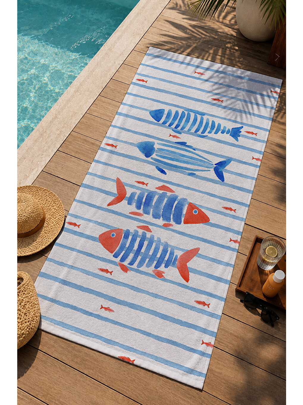 Milbay Grup Mavi Beyaz Çizgili Balık Desenli 70x150 Cm Dijital Plaj Ve Banyo Havlusu-37368-2
