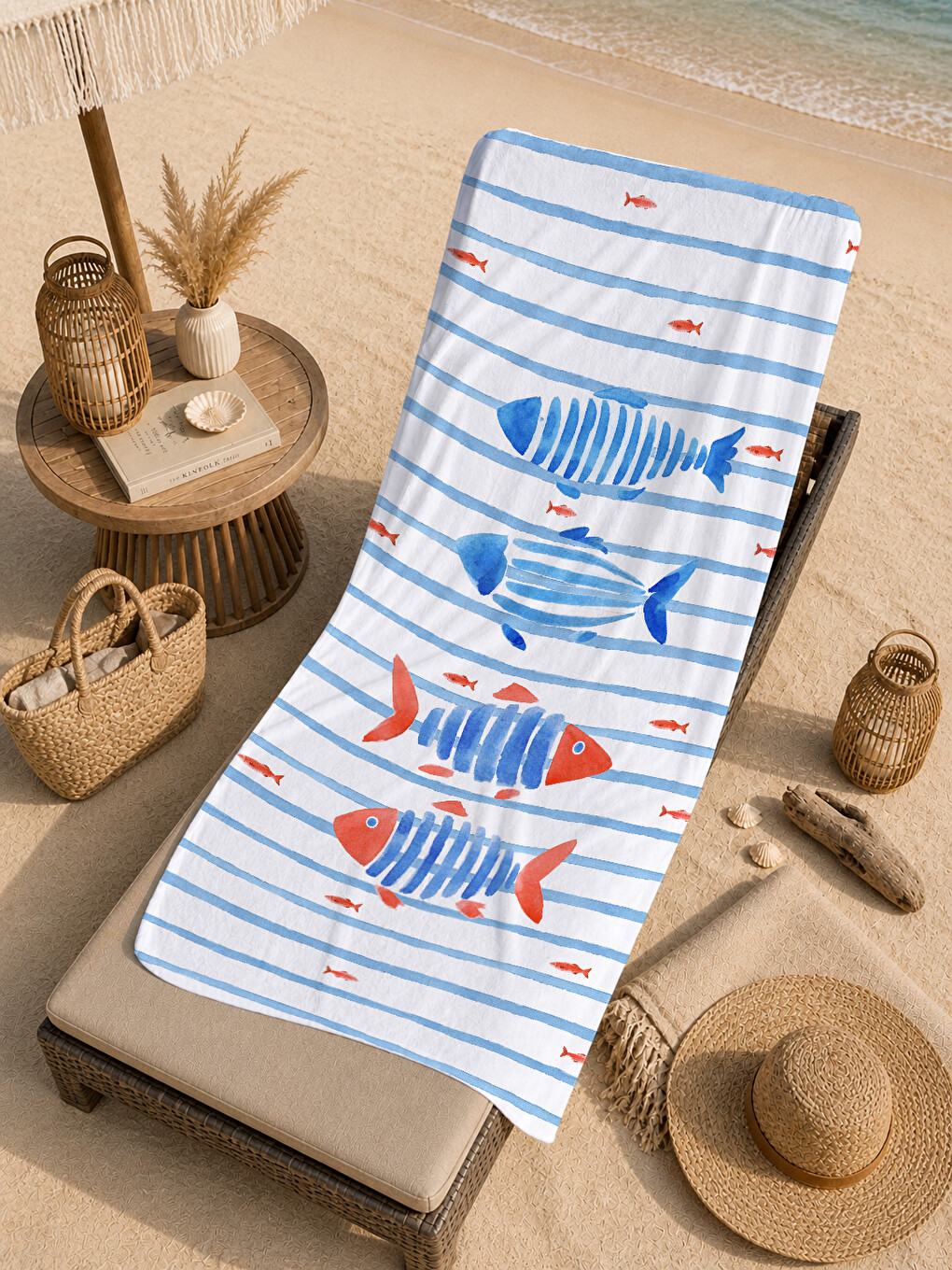 Milbay Grup Mavi Beyaz Çizgili Balık Desenli 70x150 Cm Dijital Plaj Ve Banyo Havlusu-37368-4