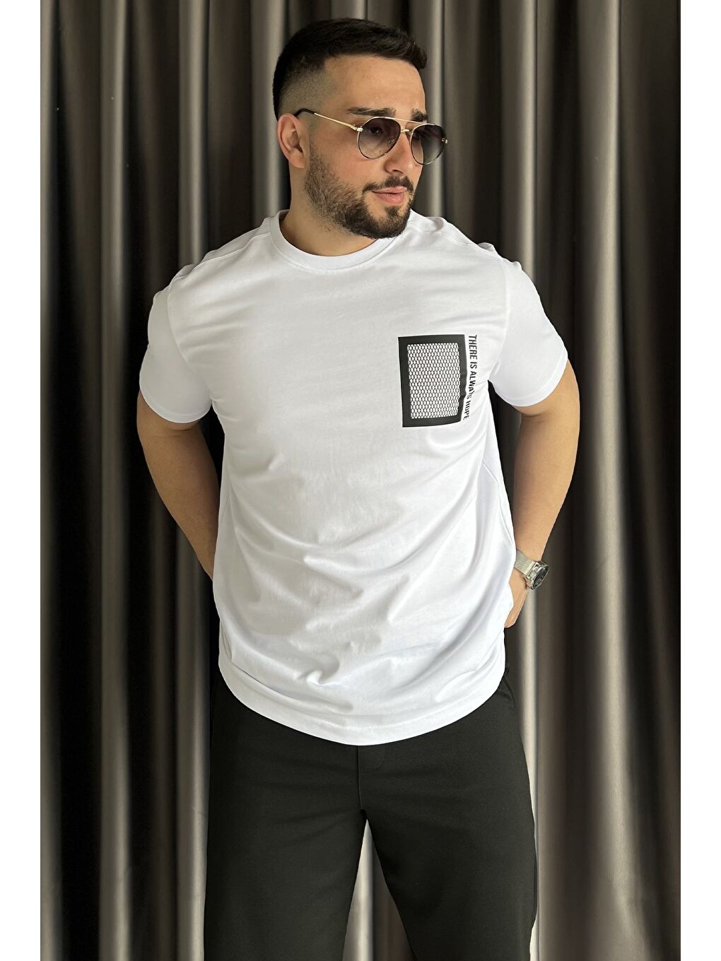 Beyaz Erkek Bisiklet Yaka Baskılı Tişört-1