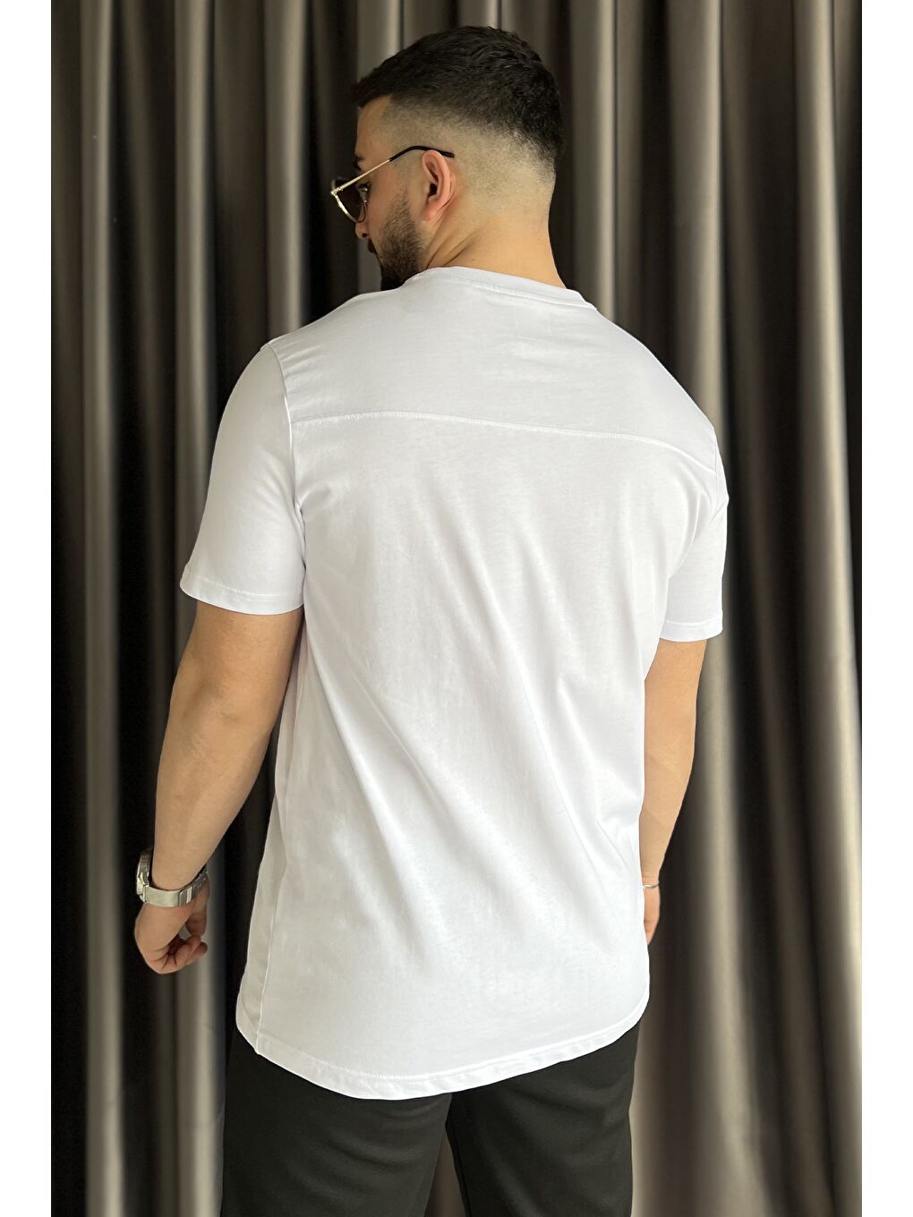 Beyaz Erkek Bisiklet Yaka Baskılı Tişört-2