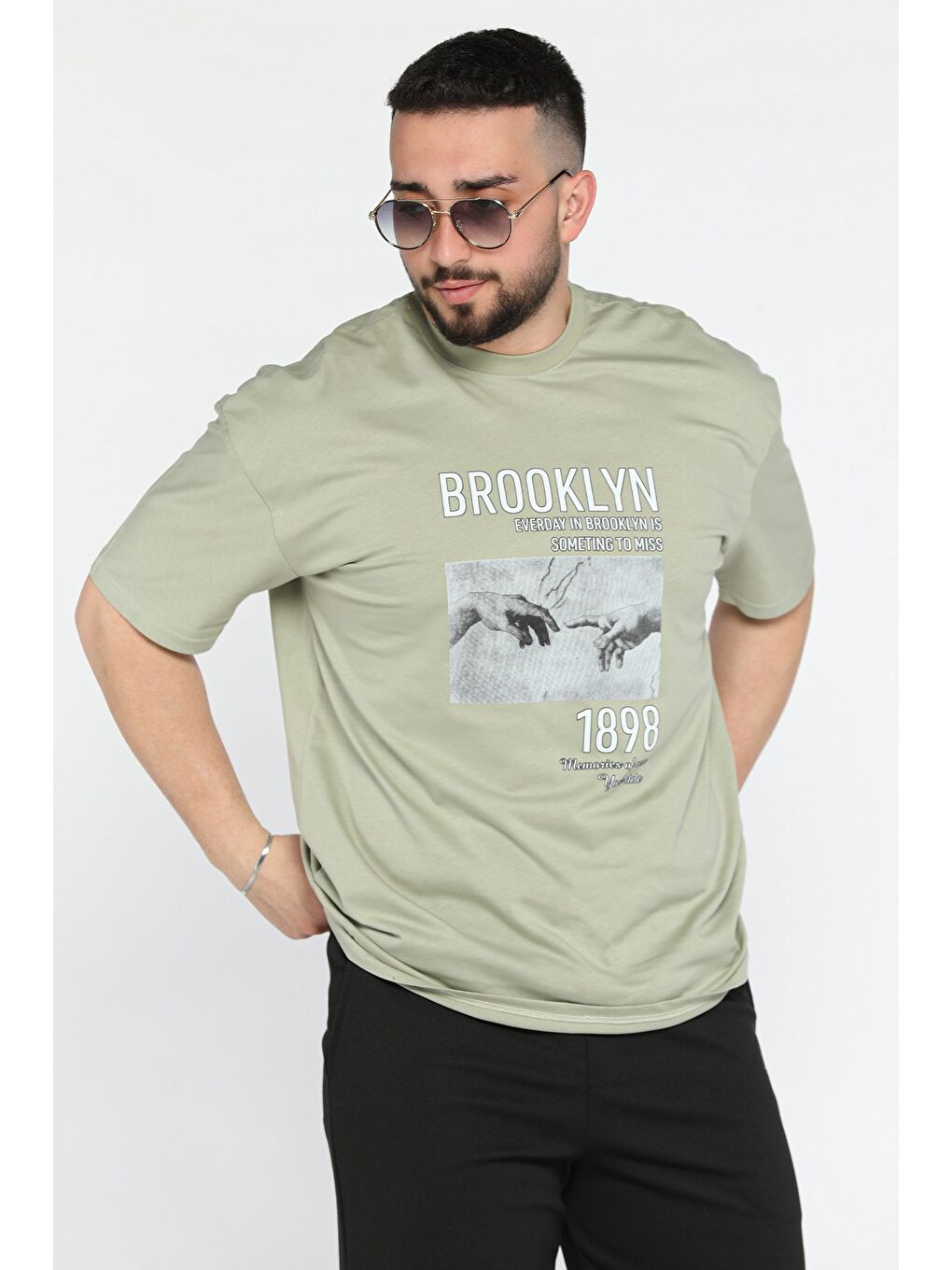 Haki Baskılı  Erkek Tişört-1