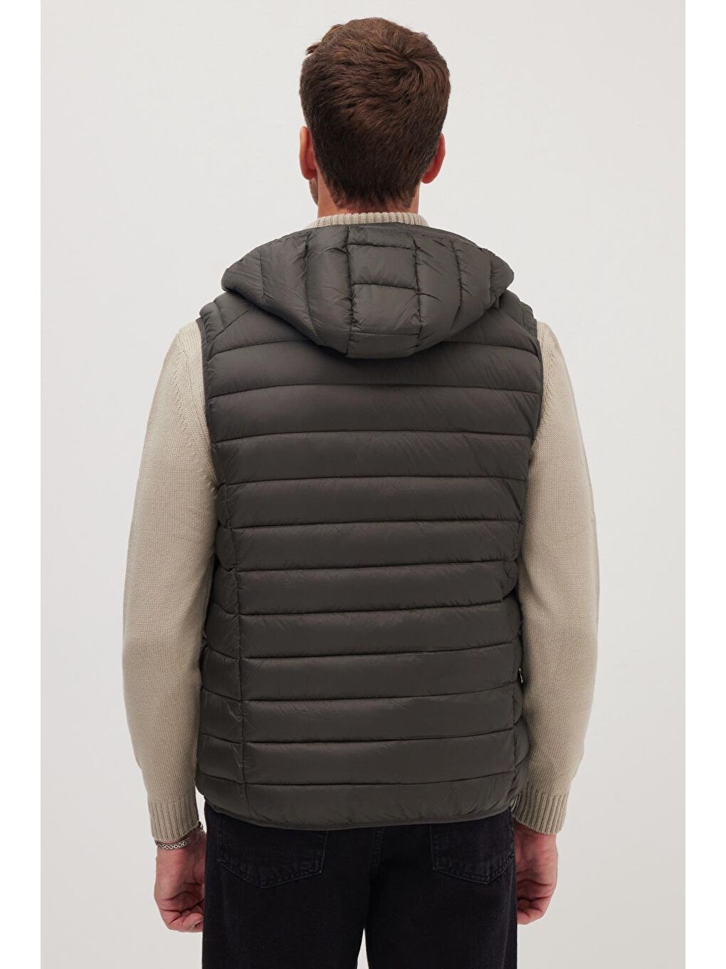 Erkek Relax Fit Rahat Kesim Sıfır Kol Kapüşonlu Çift Cepli Fermuarlı Sıcak Tutan Haki Şişme Yelek-6