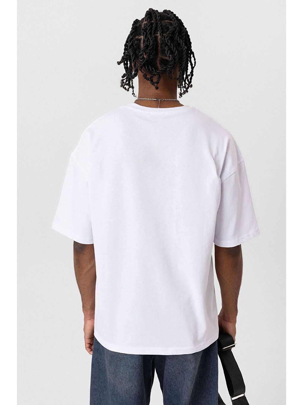 Basic Oversize Bisiklet Yaka Tişört Beyaz-4