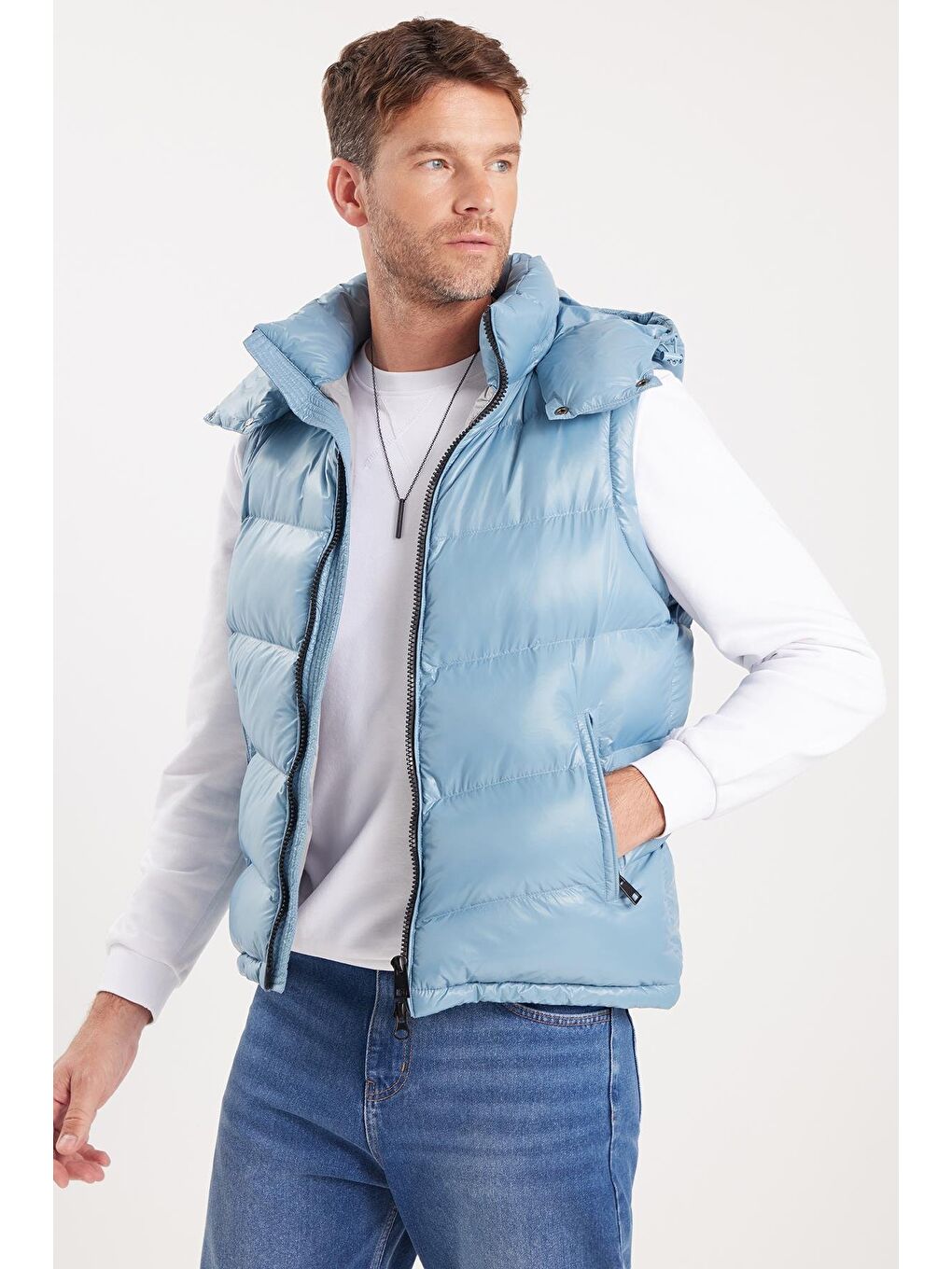 Erkek Standart Fit Normal Kesim Sıfır Kol Çift Cepli Fermuarlı Sıcak Tutan Mavi Şişme Yelek-1