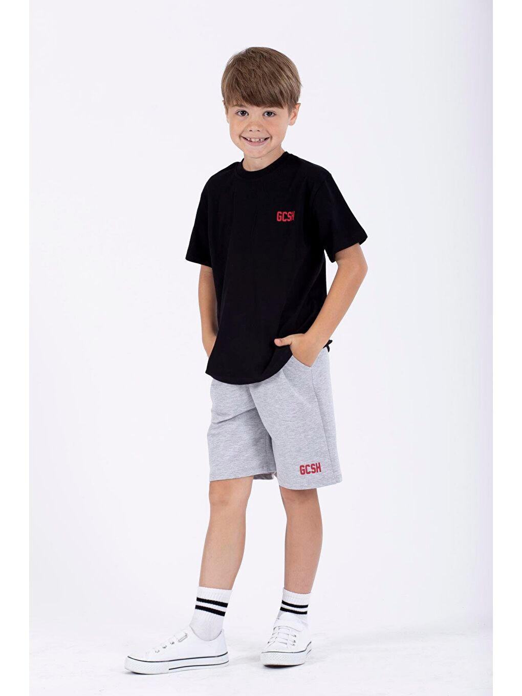 Bisiklet Yaka Kısa Kol Arma Baskılı Siyah Renk Erkek Çocuk Şortlu Takım
