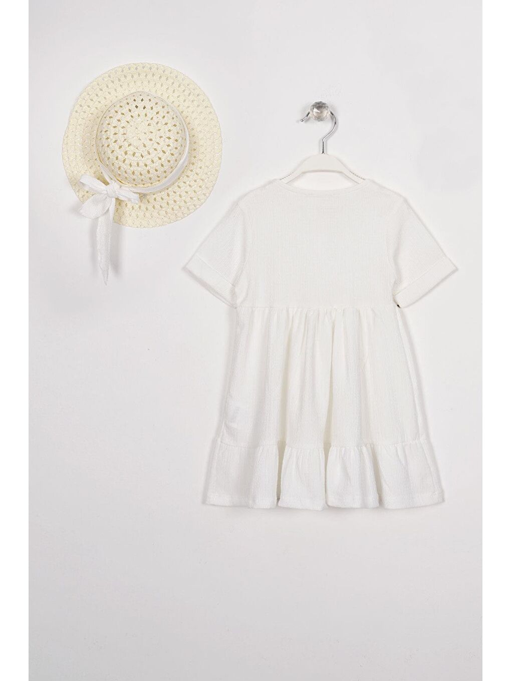 Düğme Detaylı Fırfırlı Şapkalı Beyaz Renk Kız Çocuk Elbise-2