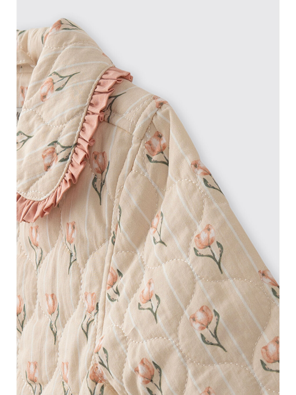 Kız Çocuk Desenli Kapitone Ceket Bej-1