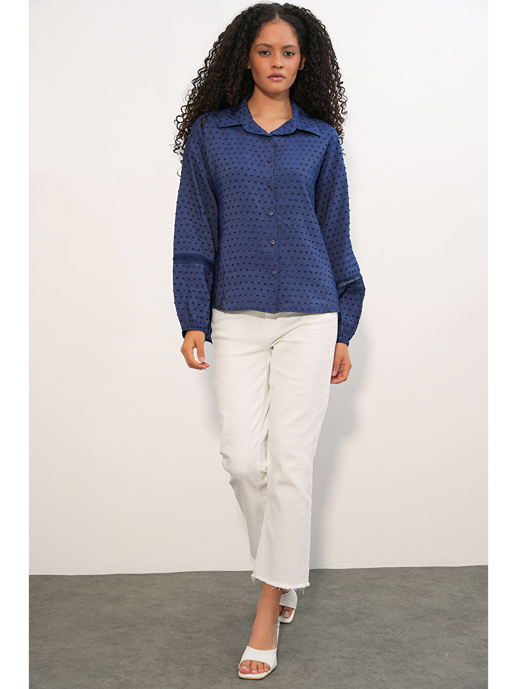 Kadın Oversize Desenli Gömlek 20379 - Lacivert-1