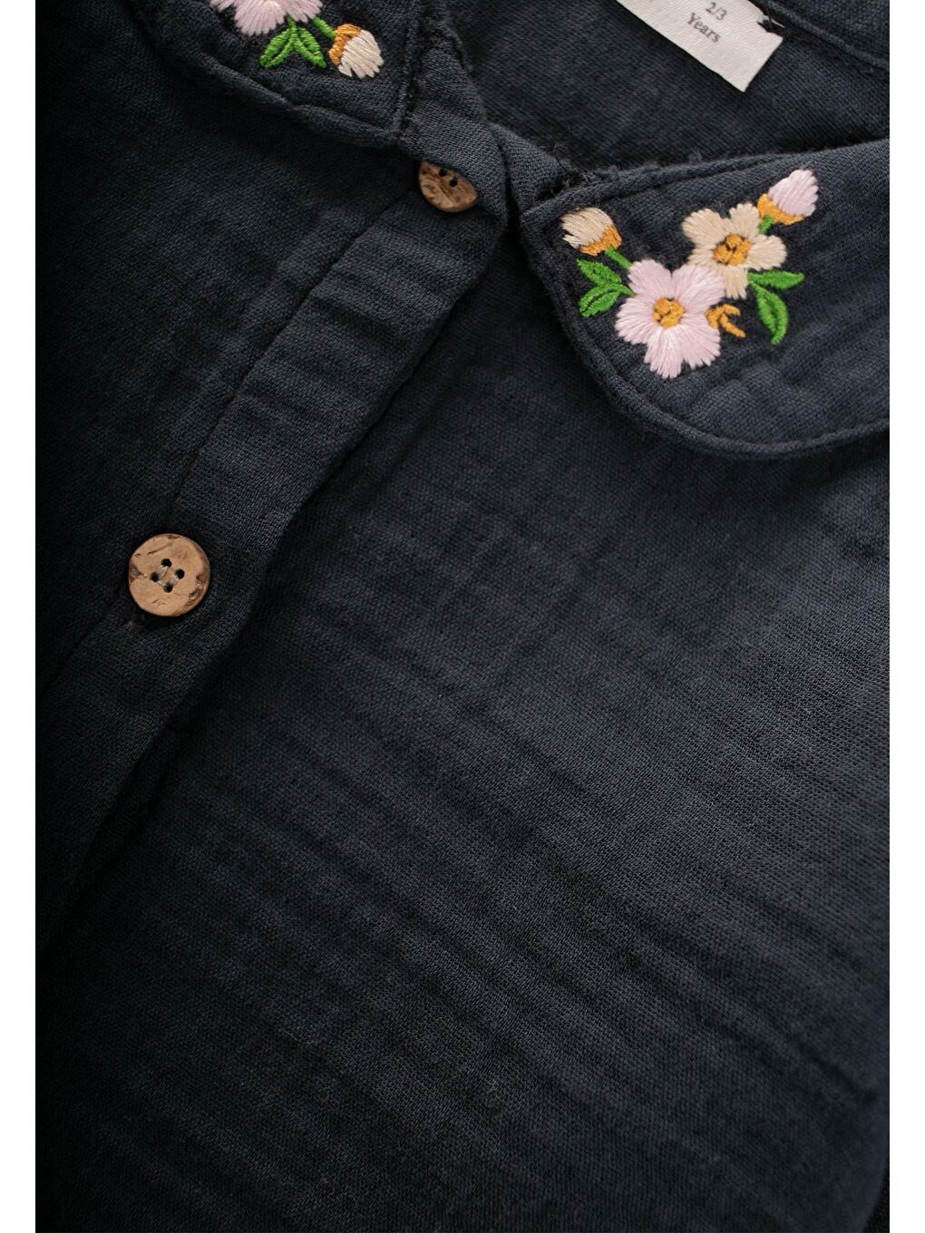 Antrasit Kız Çocuk Nakışlı Müslin Gömlek-2