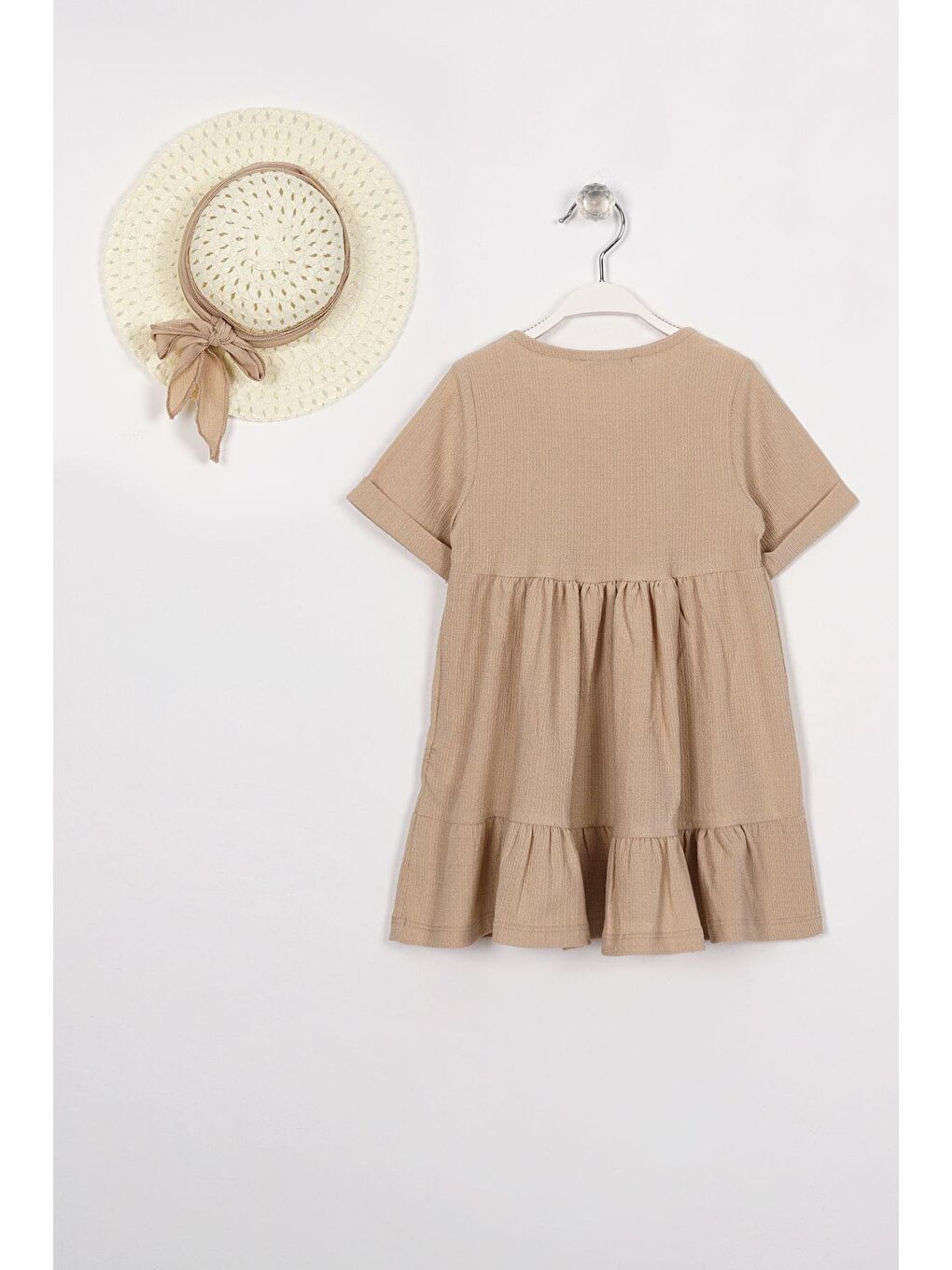 Düğme Detaylı Fırfırlı Şapkalı Bej Renk Kız Çocuk Elbise-2