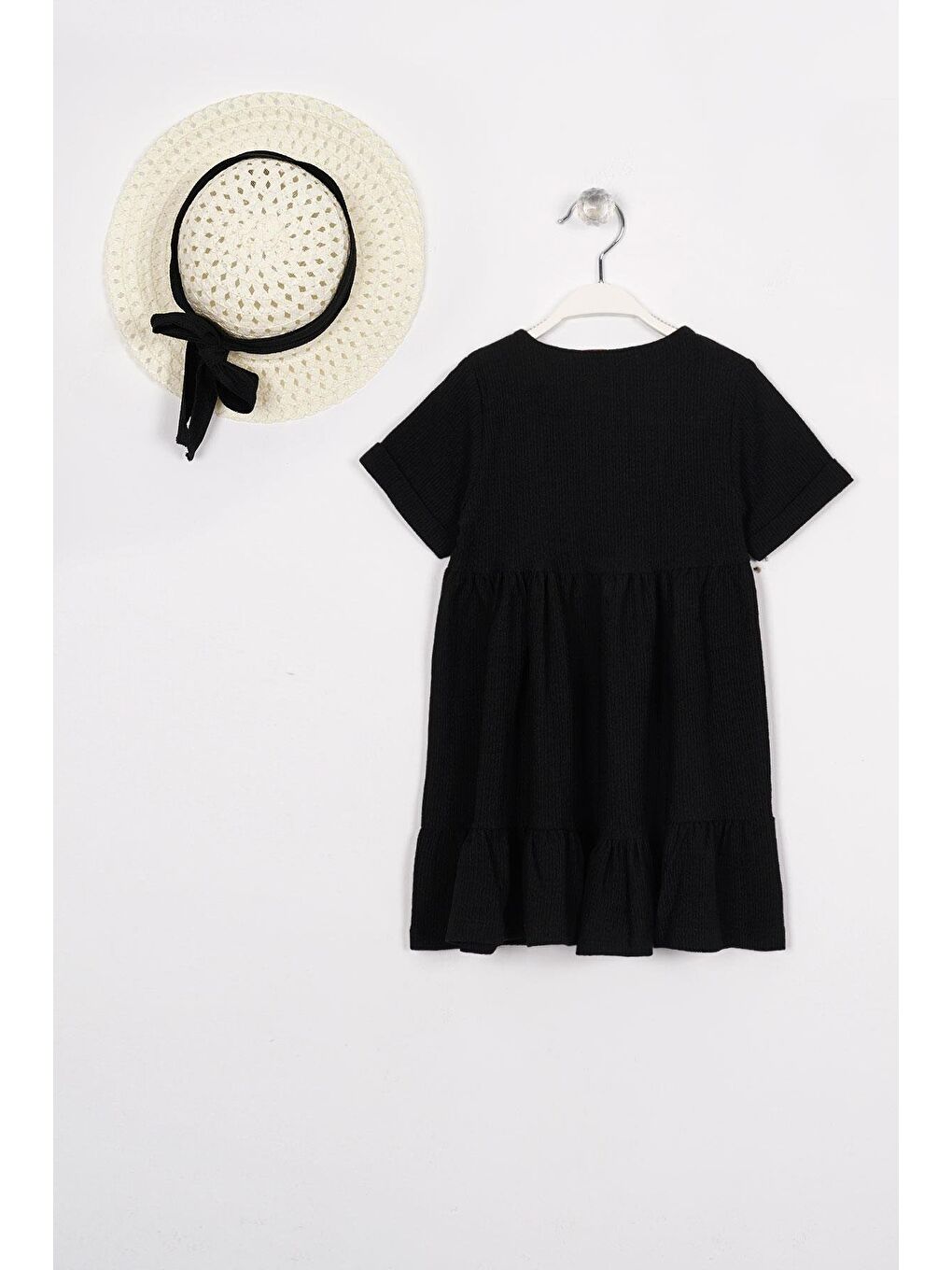 Düğme Detaylı Fırfırlı Şapkalı Siyah Renk Kız Çocuk Elbise-2