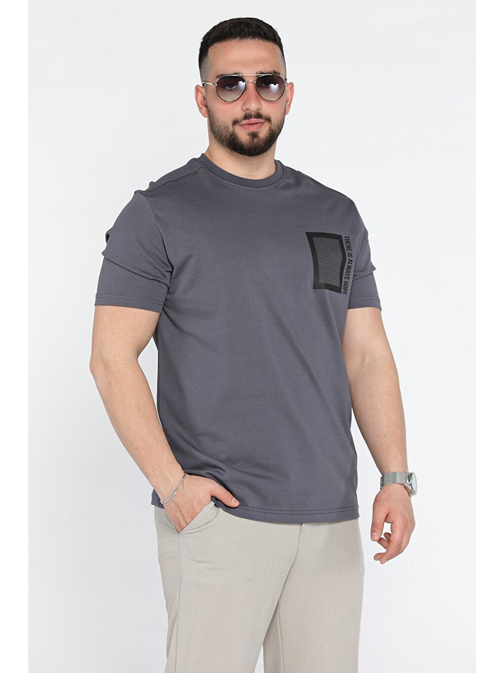 Gri Erkek Bisiklet Yaka Baskılı Tişört