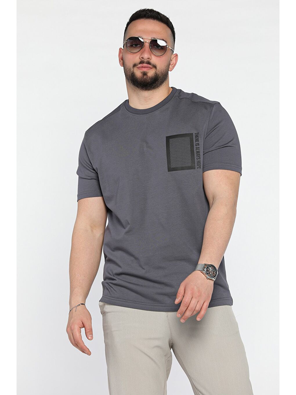 Gri Erkek Bisiklet Yaka Baskılı Tişört-1