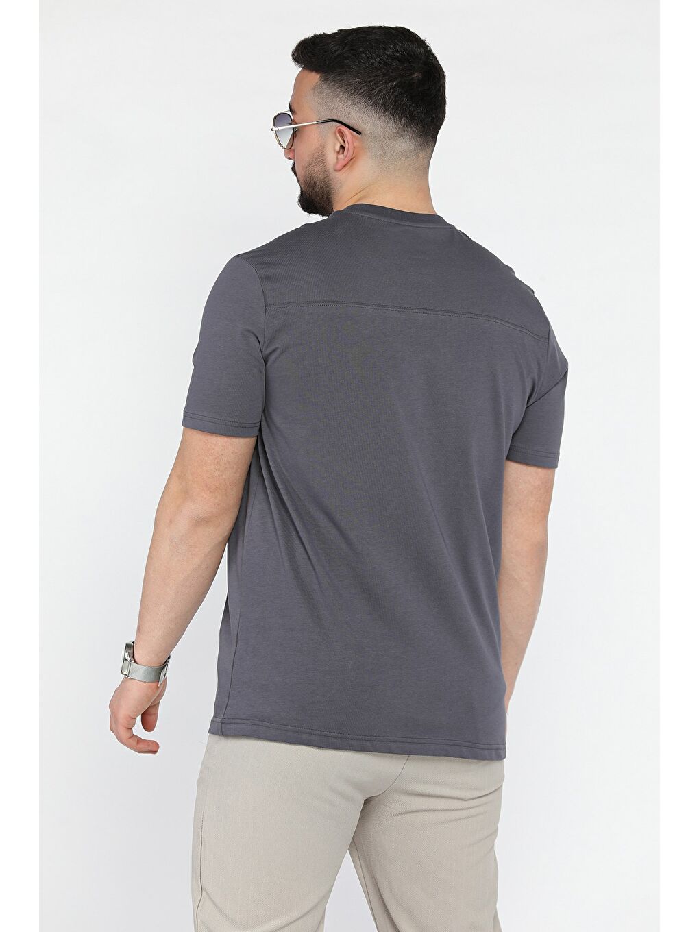 Gri Erkek Bisiklet Yaka Baskılı Tişört-2