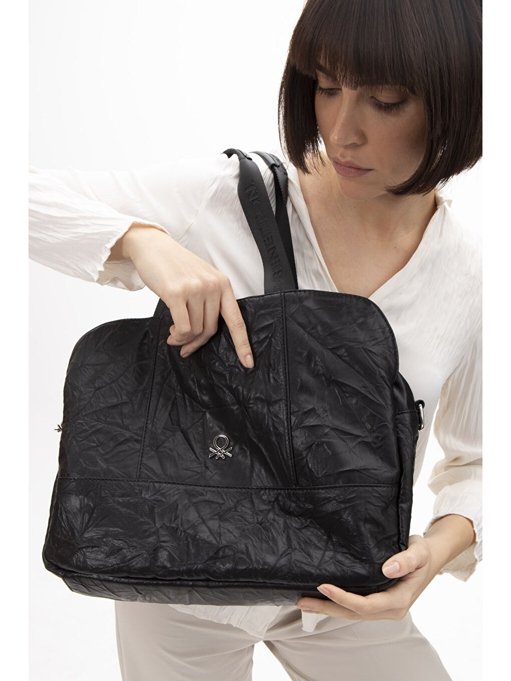 Siyah Kadin Kol Çantasi Si̇yah BNT1474-1