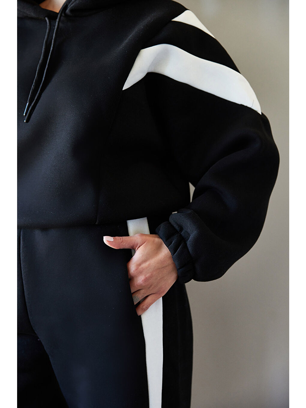 Siyah Kadın Üç İplik Şardonlu Parçalı Alt Üst Takım-1