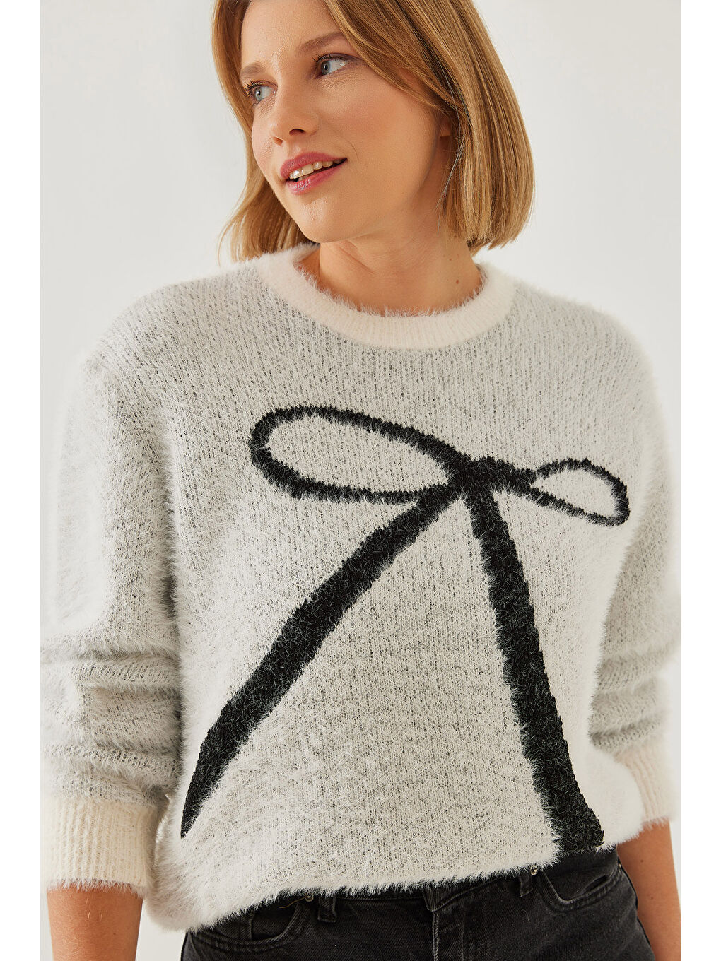 Ekru Kadın Sakal Kazak