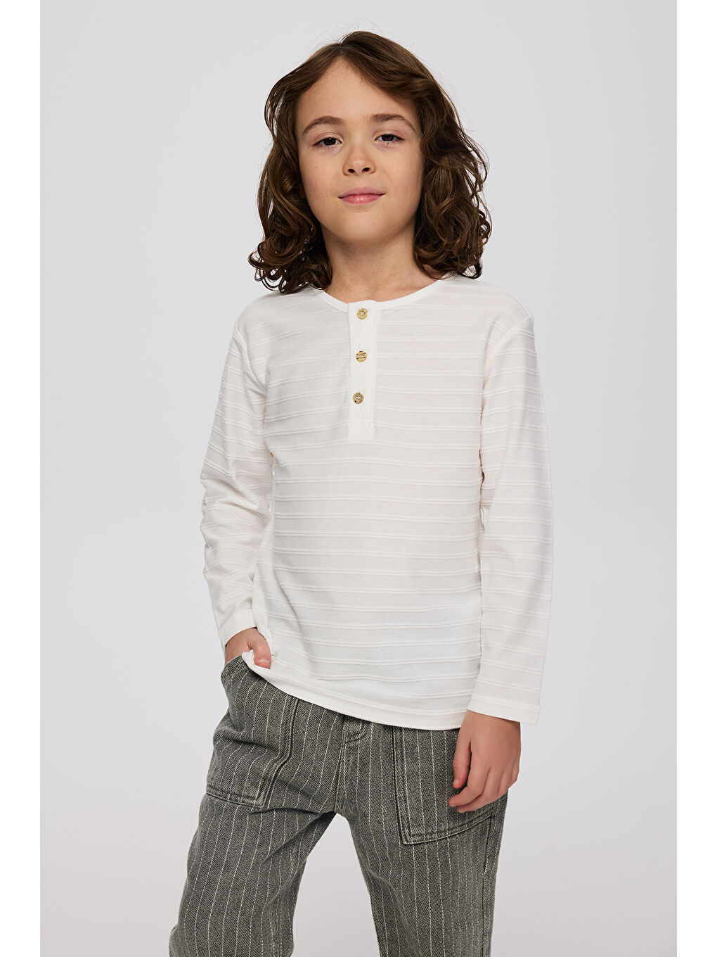 Erkek Çocuk Yakası Düğmeli T-Shirt Ekru-3