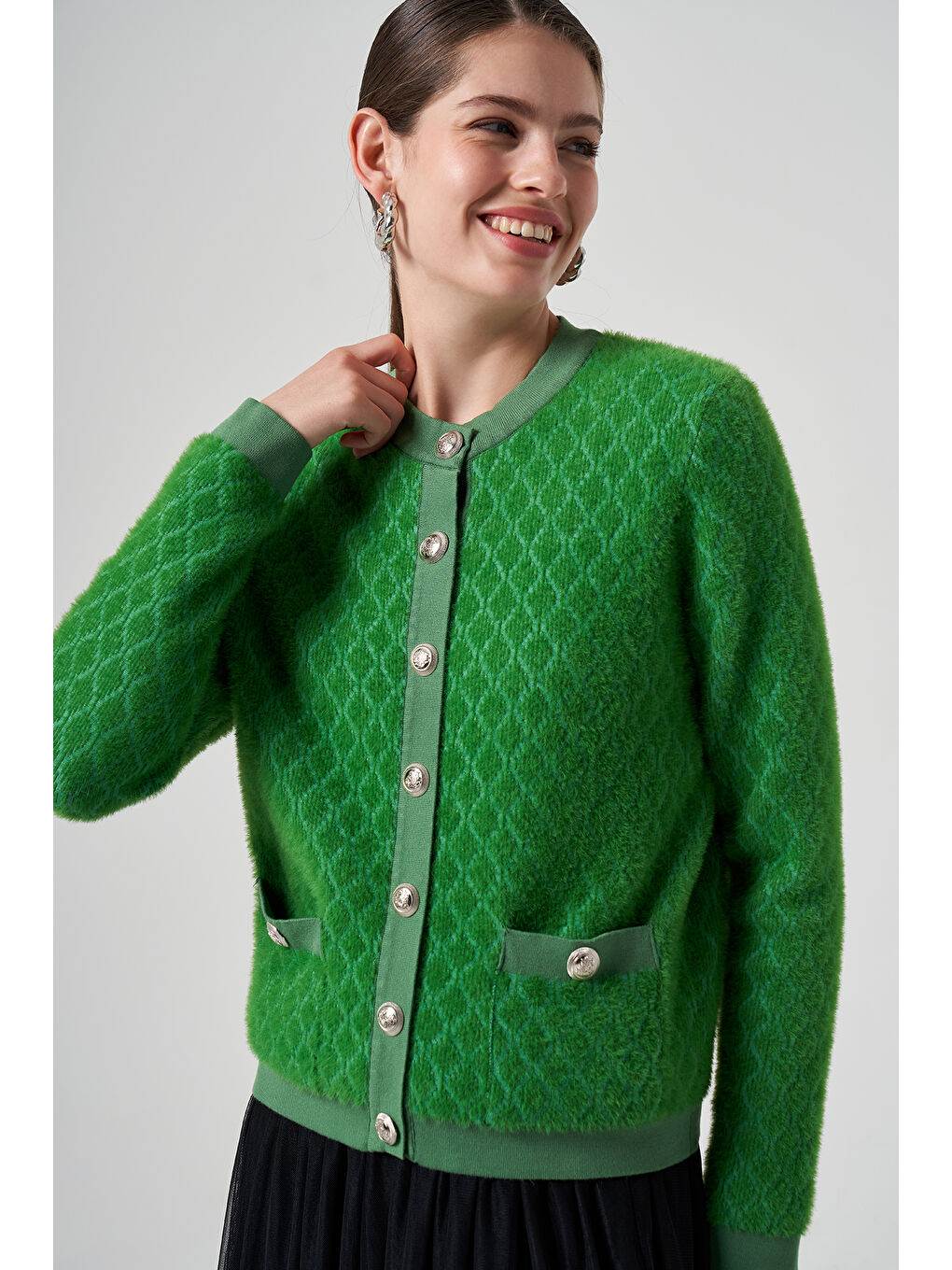 Yeşil Triko Düğme Detay Kısa Hırka 7001