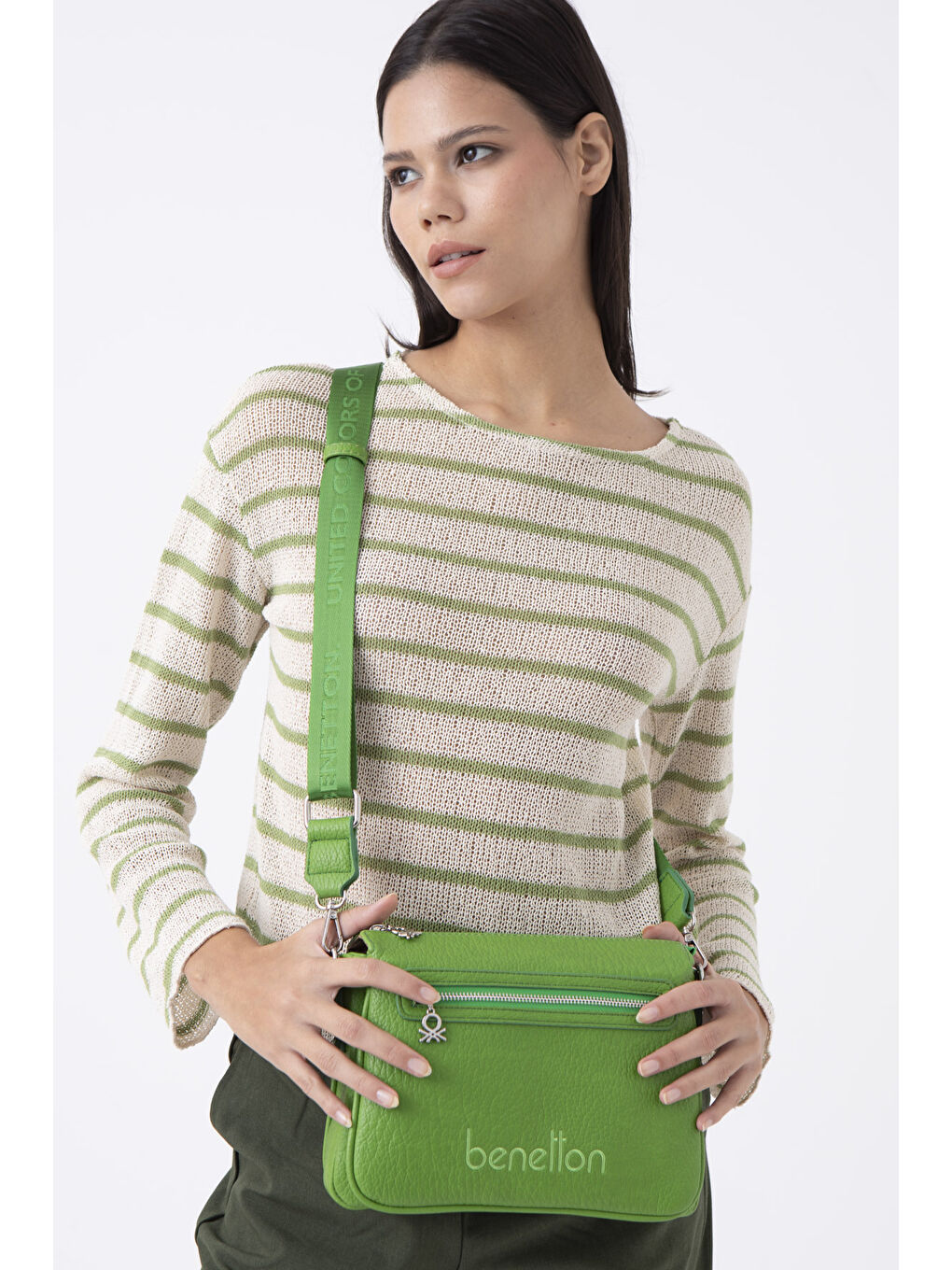 Yeşil Kadin Çapraz Çanta Yeşi̇l BNT1480-1