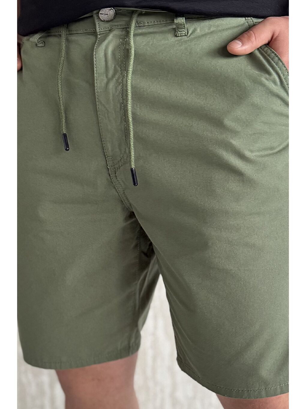 Haki Bel Bağcıklı Fermuarlı Erkek Şort-3
