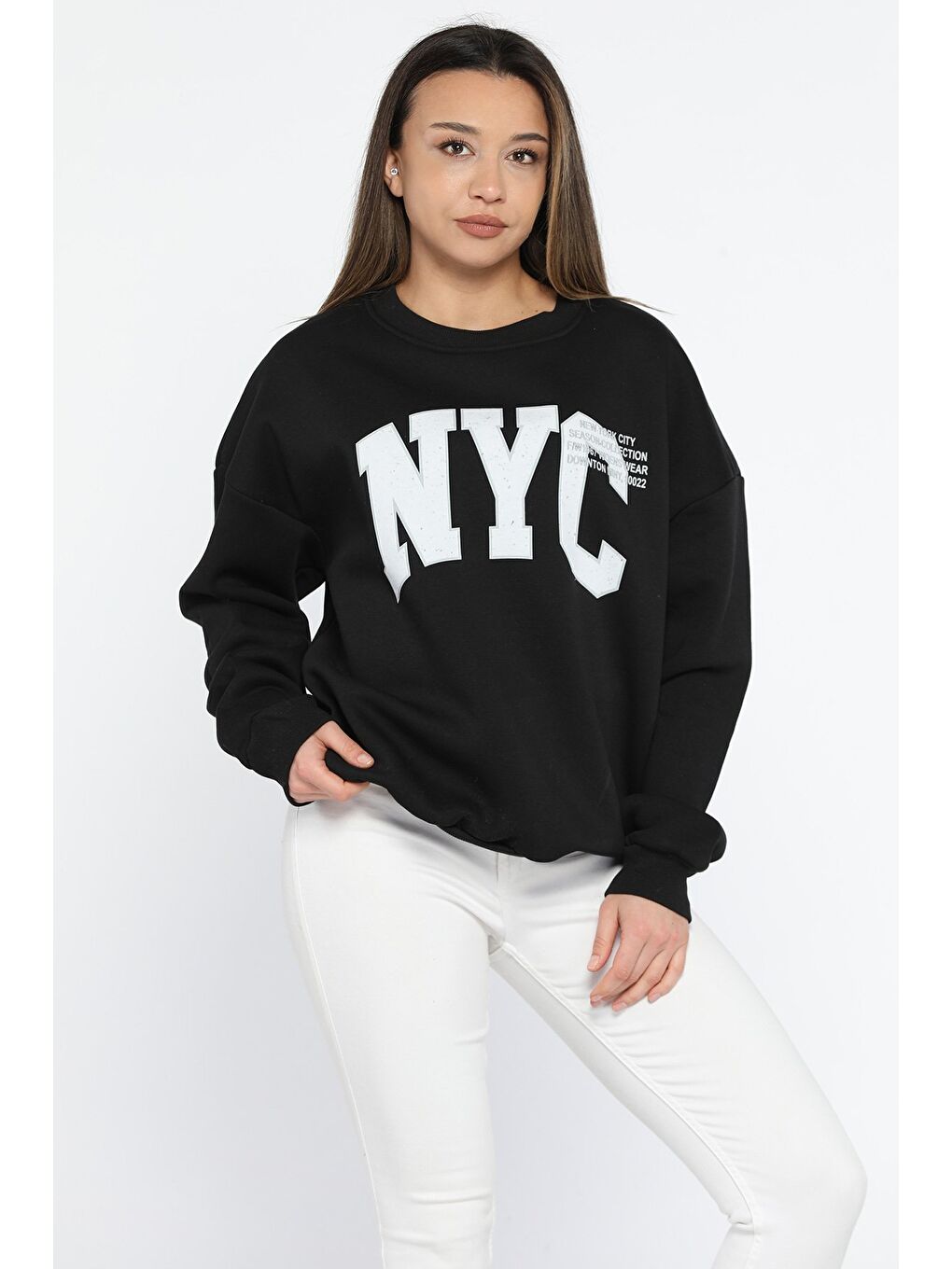 GÜLSELİ Siyah Bisiklet Yaka Üç İplik Şardonlu Kadın Sweatshirt - 1