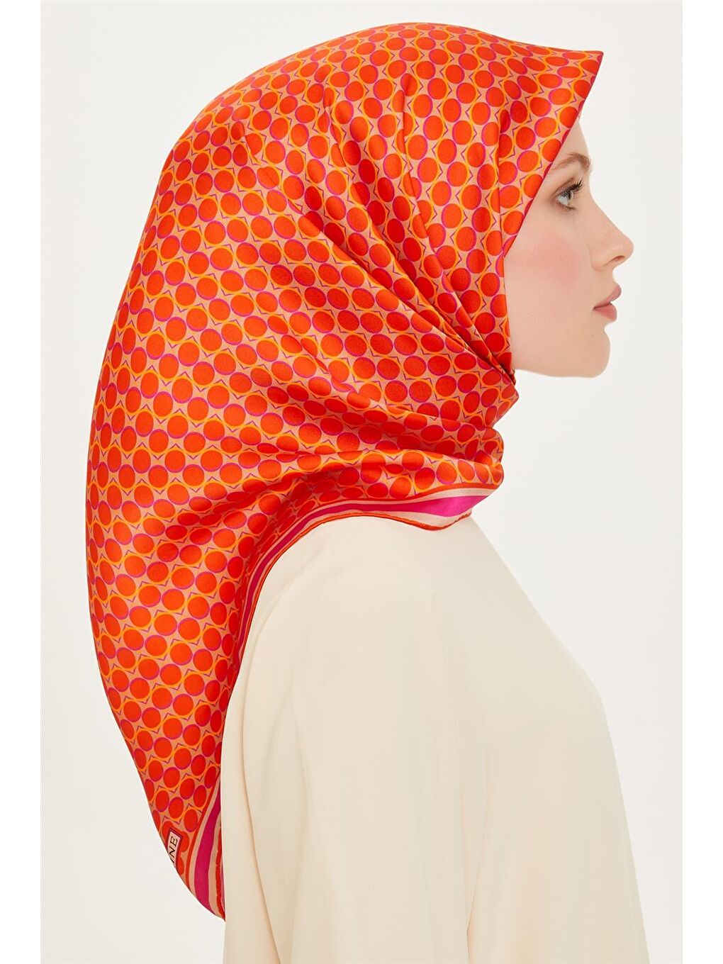 Turuncu Geometrik Desenli Twill Saf İpek Eşarp 9226D 09-1