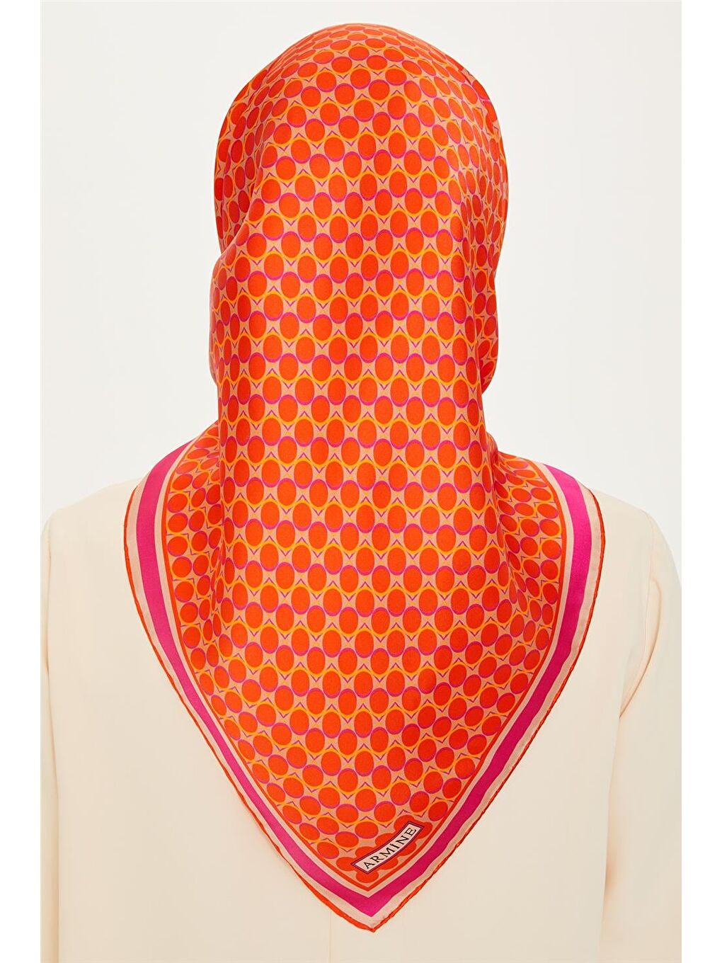 Turuncu Geometrik Desenli Twill Saf İpek Eşarp 9226D 09-3