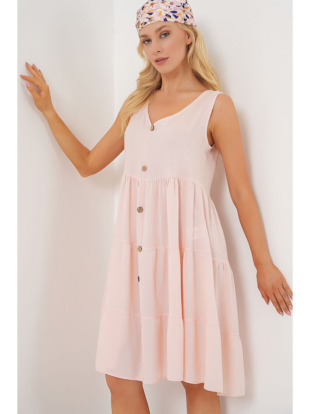 Pembe Kadın Sıfır Kol Düğmeli Kısa Elbise 2571 - Pudra