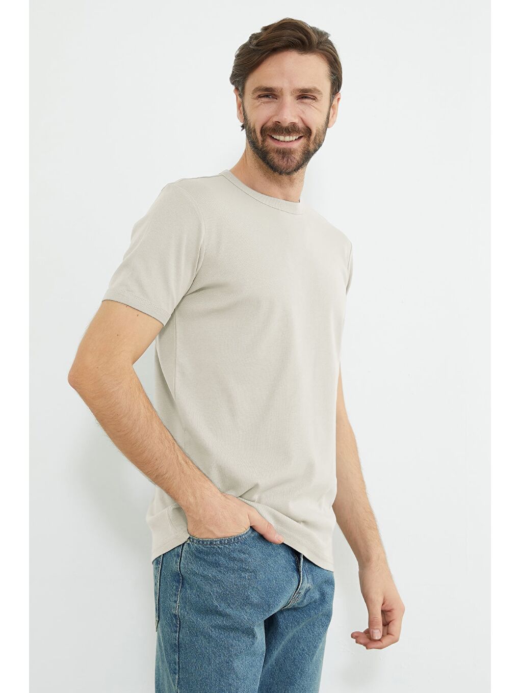 Bej Basic Bisiklet Yaka Ribanalı Tişört-1