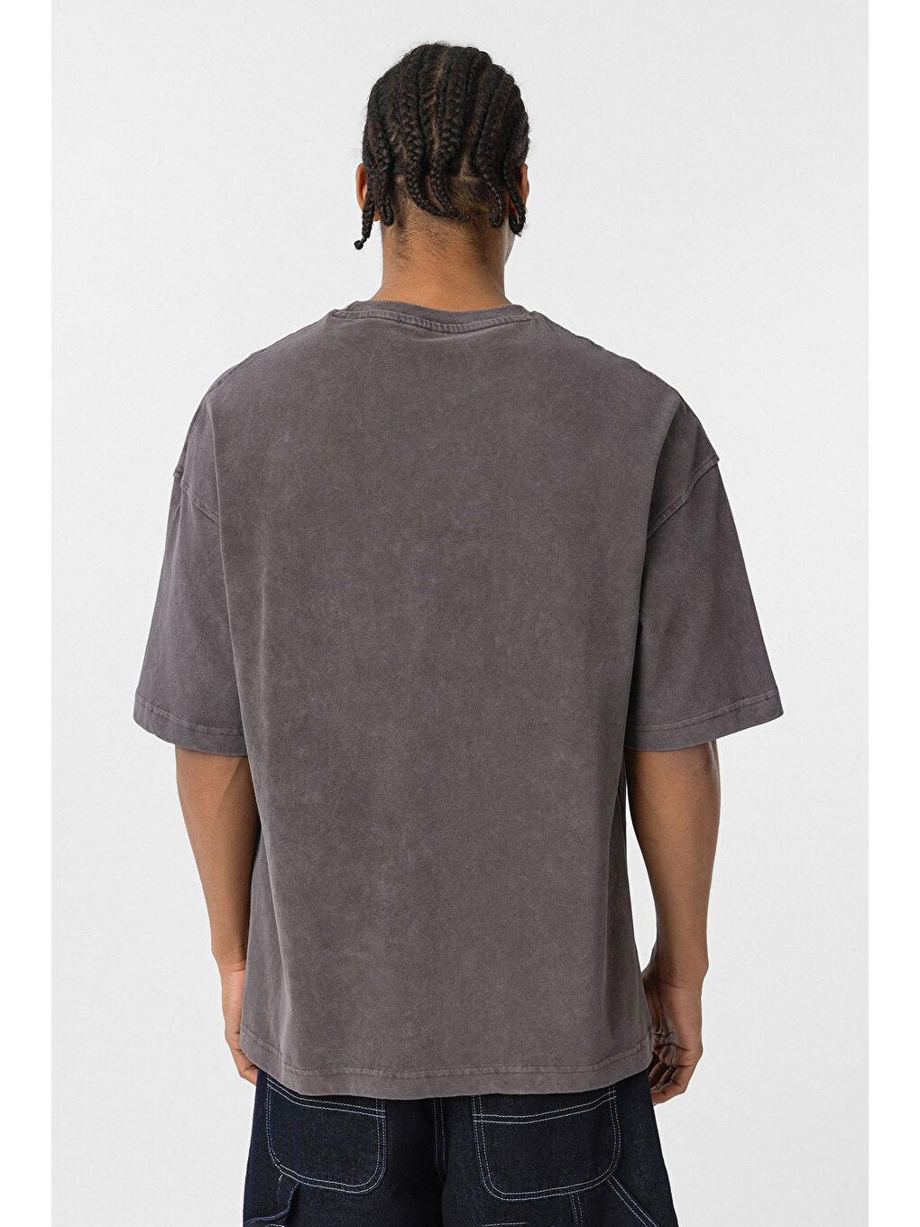 Kahverengi Yıkamalı Metal Detaylı Oversize Tişört Kahve-5