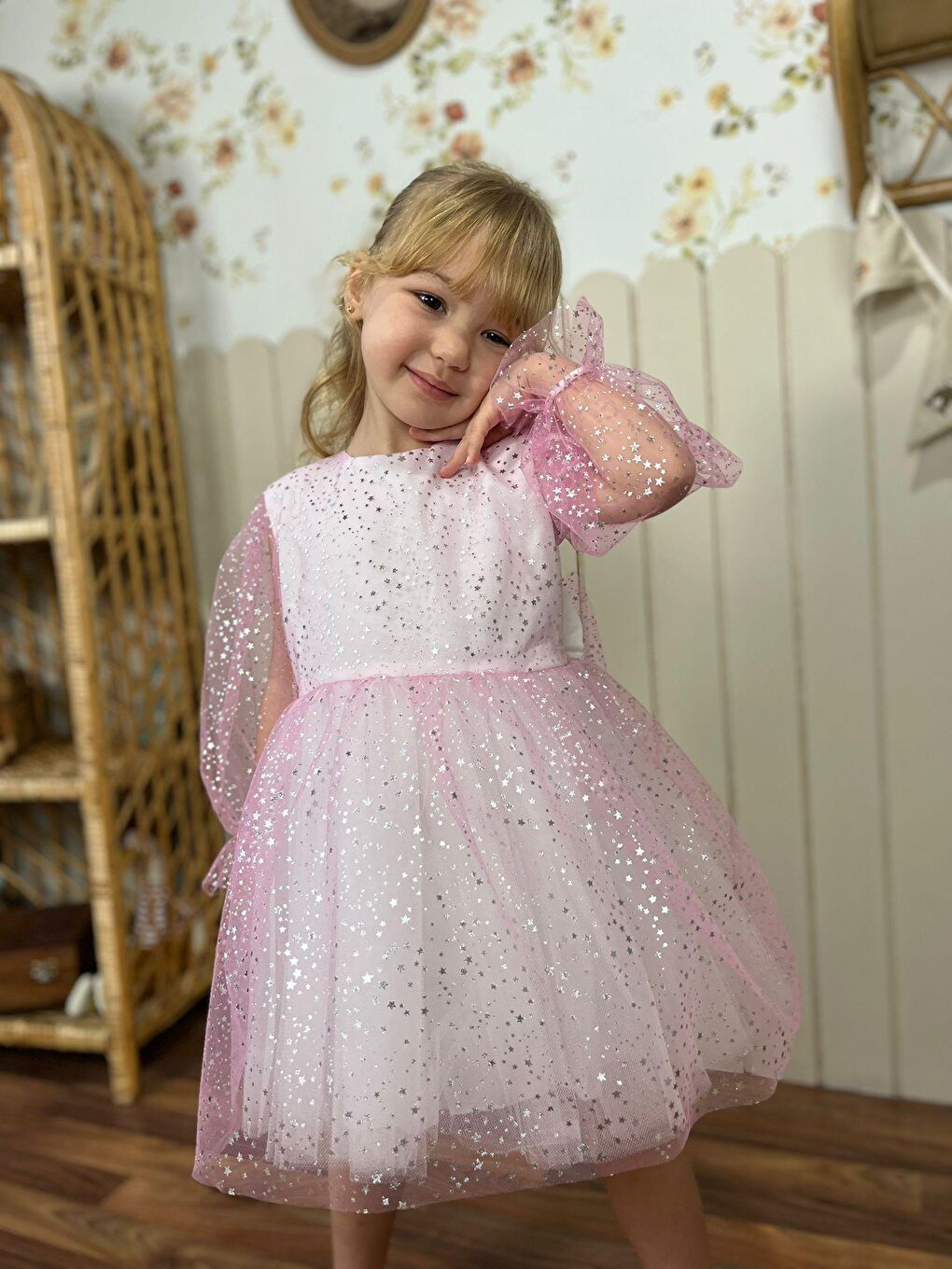 Kız Çocuk Pamuklu Pembe Parıltılı Parti Ve Özel Elbisesi – Rahat Astarlı Tasarım