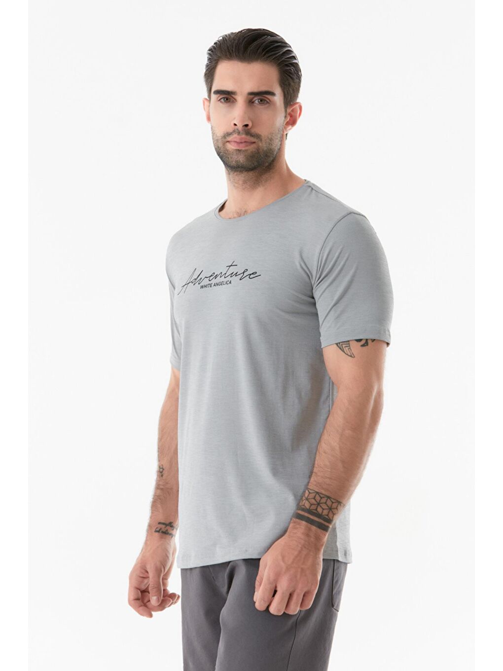 Gri Adventure Baskılı Bisiklet Yaka Tişört-1