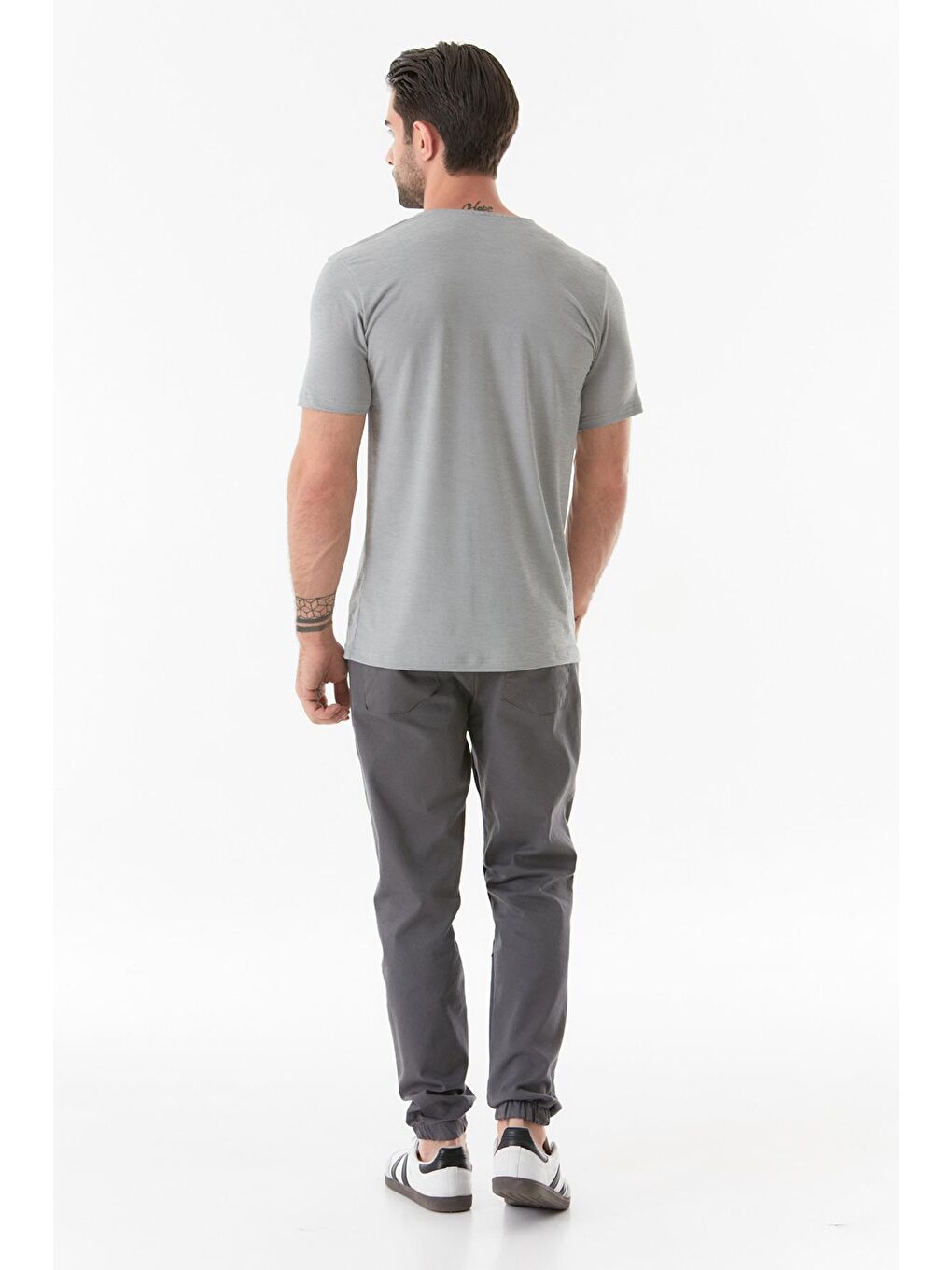 Gri Adventure Baskılı Bisiklet Yaka Tişört-2