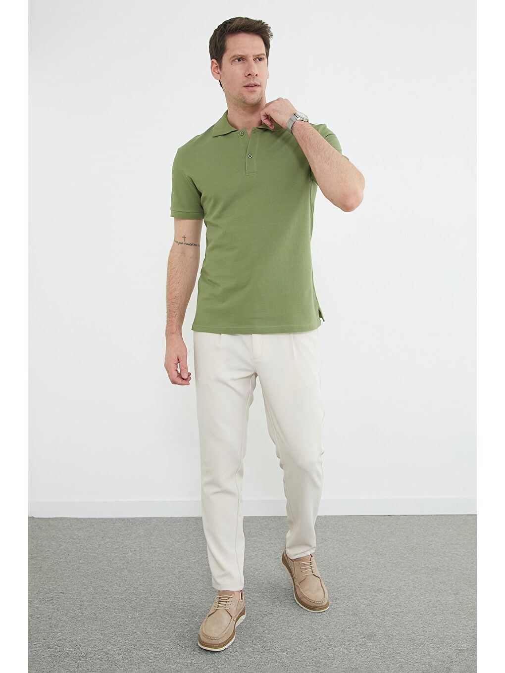 Haki Basic Polo Yaka Yarım Düğmeli Tişört-3