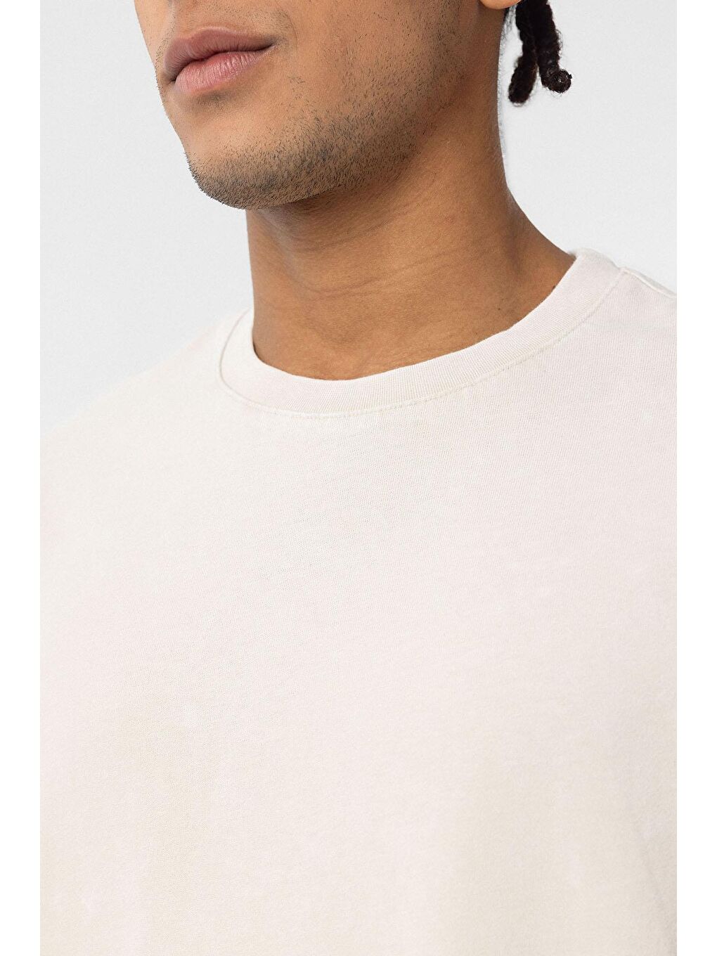 Bej Yıkamalı Metal Detaylı Oversize Tişört Taş-5