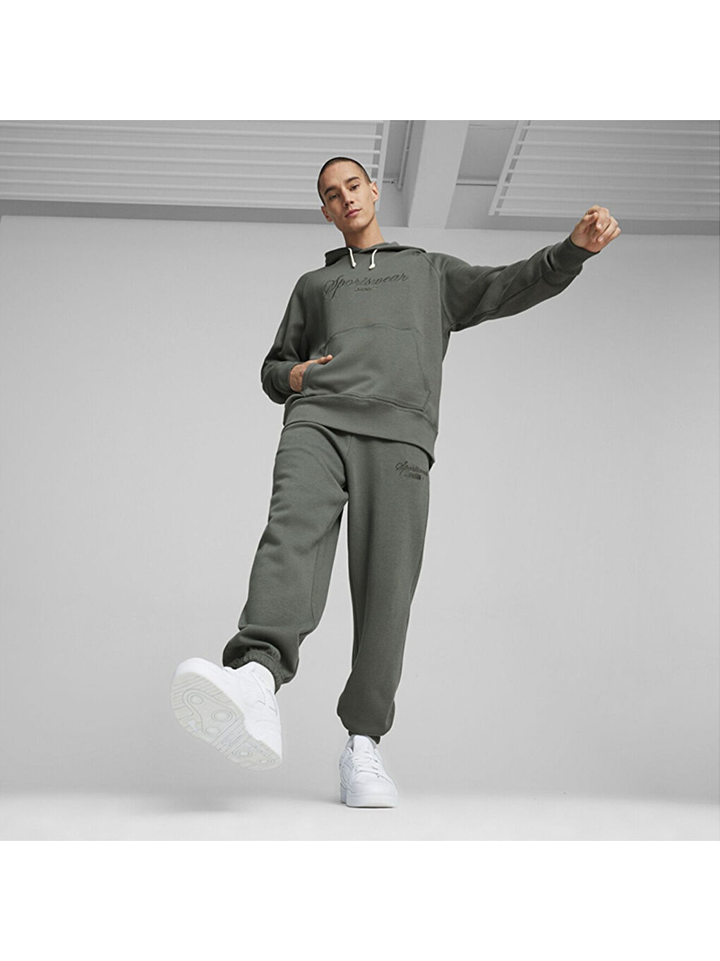 Classics Erkek Gri Yuvarlak Yaka Sweatshirt-2