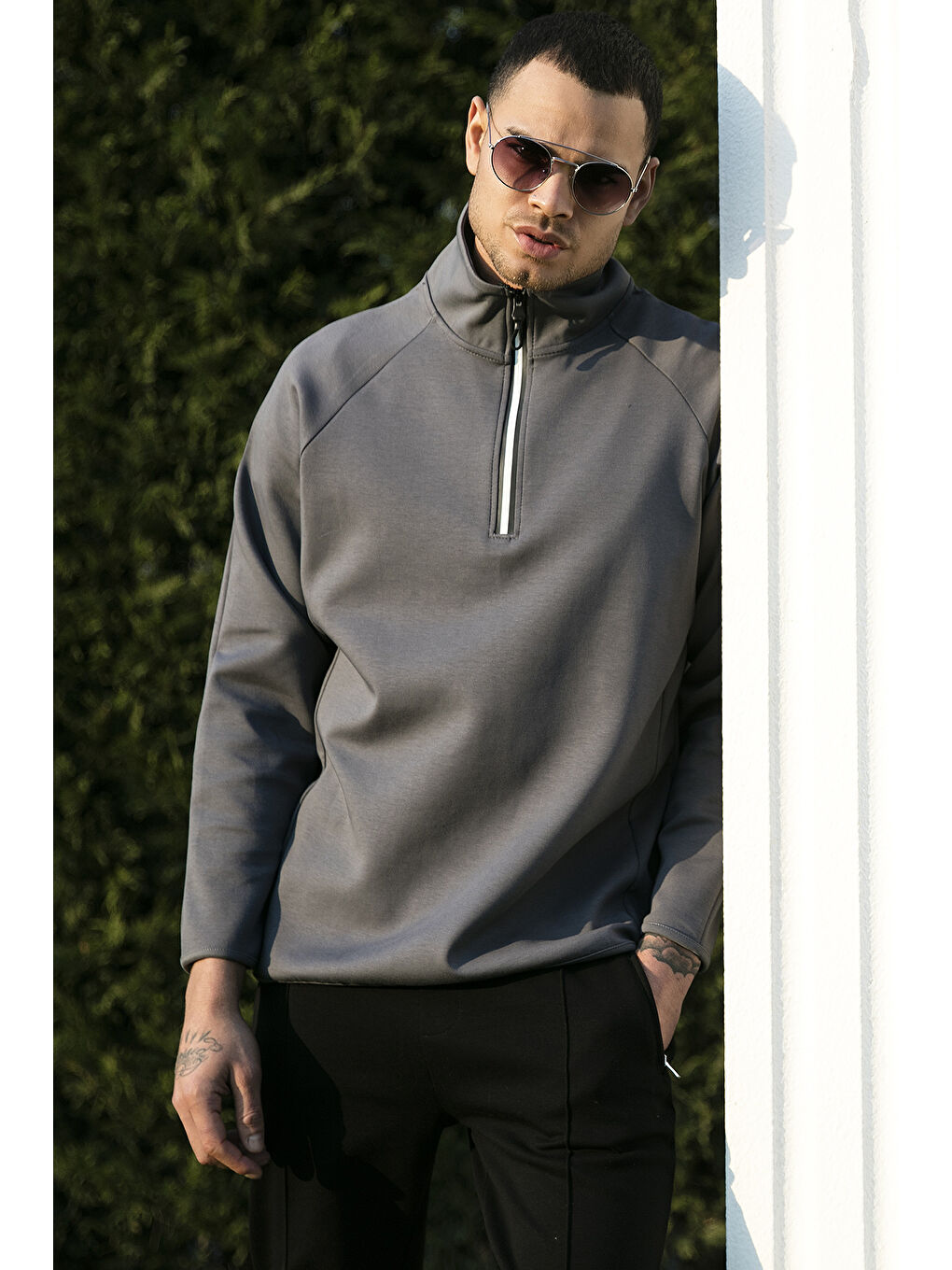 Haki Pamuklu Regular Fit Yarım Fermuarlı Balıkçı Yaka Erkek Sweat 5905260-2