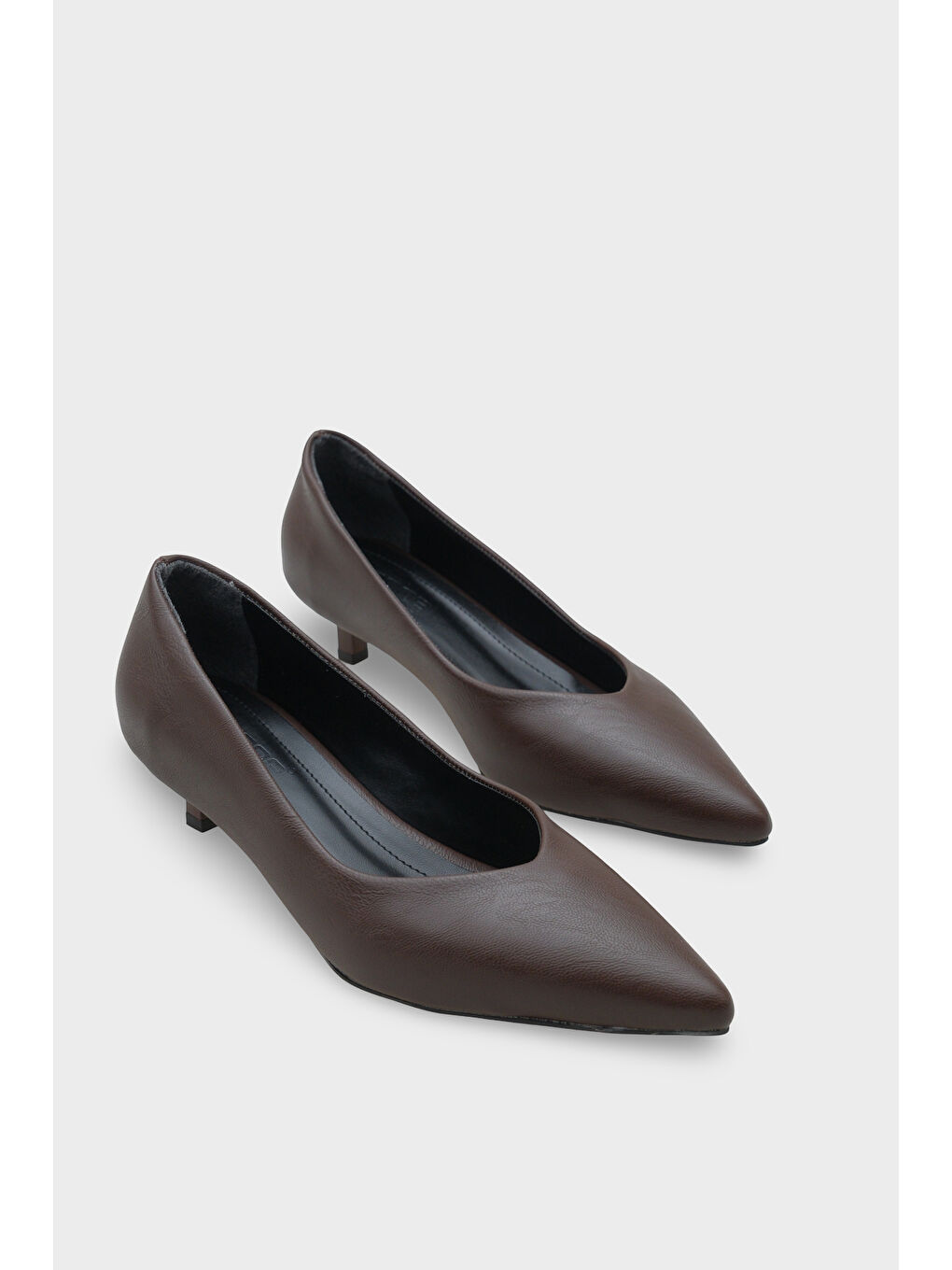 Kahverengi Shanta Süet Görünümlü Sivri Burun Kısa Topuk Günlük Kadın Topuklu Ayakkabı-1