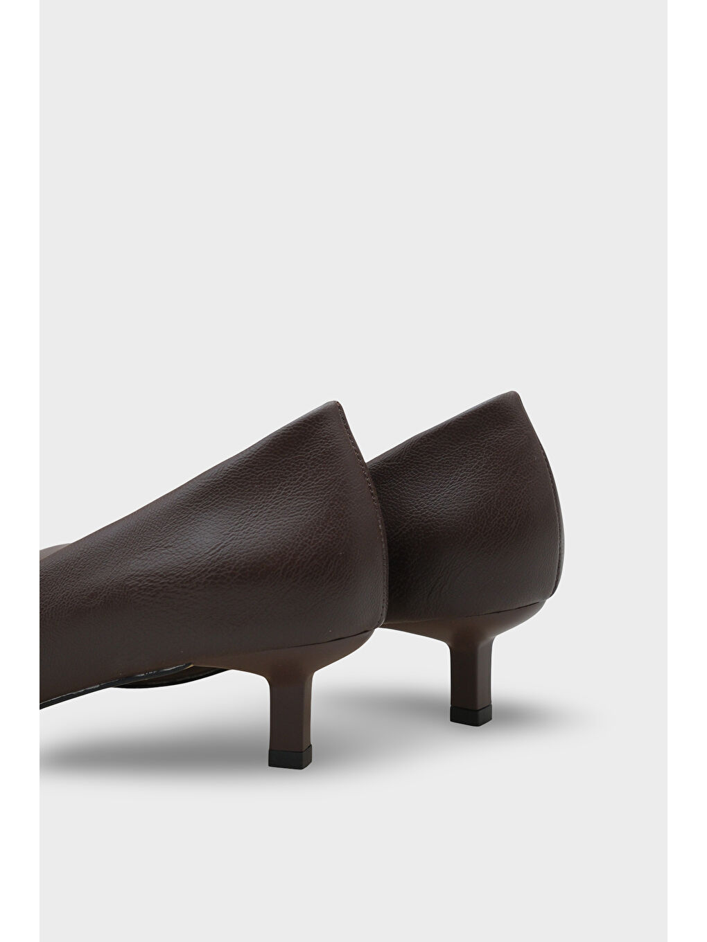 Kahverengi Shanta Süet Görünümlü Sivri Burun Kısa Topuk Günlük Kadın Topuklu Ayakkabı-3