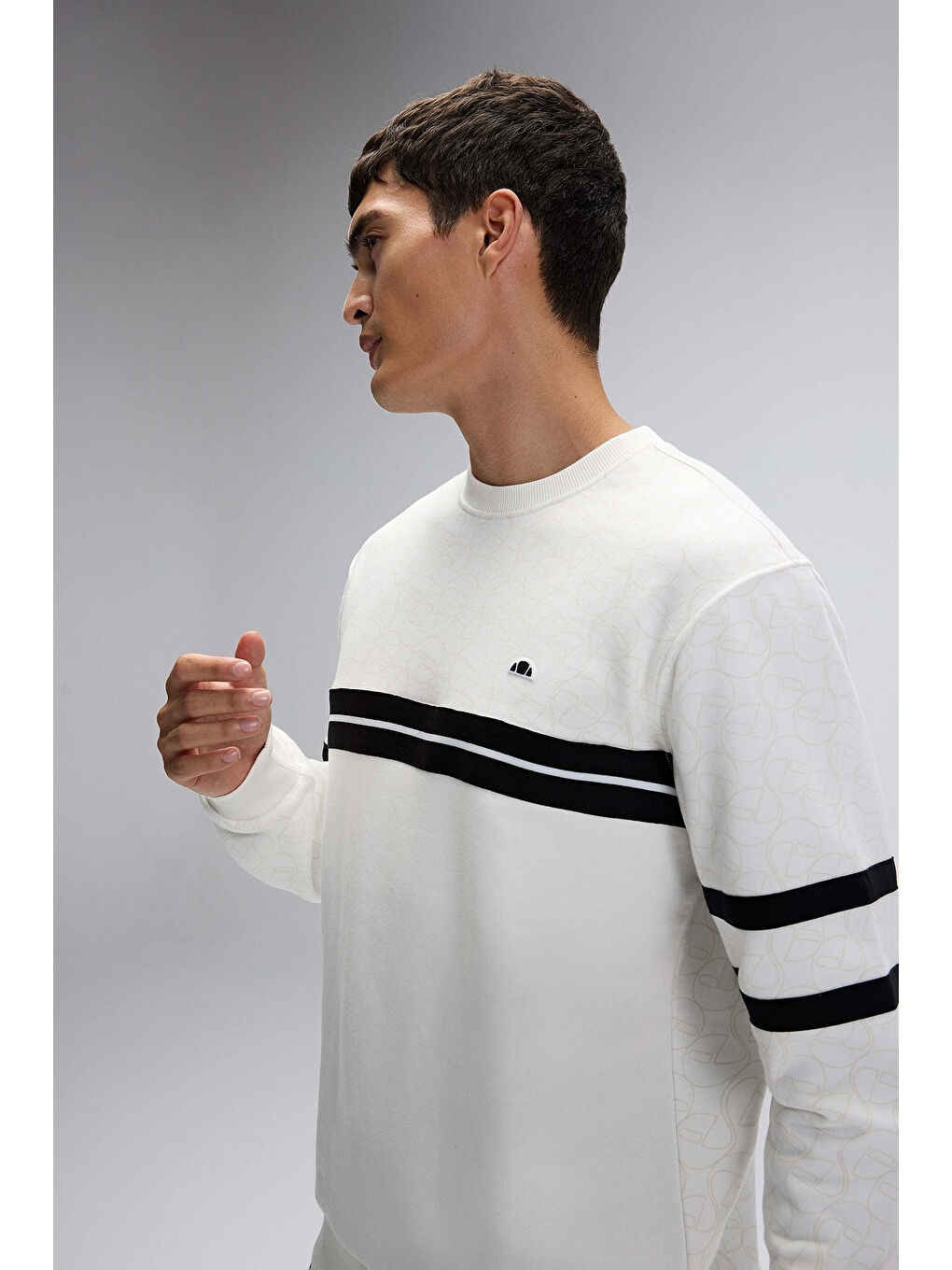 Beyaz Pamuklu Regular Fit Bisiklet Yaka Şerit Detaylı Sweat EM618-OF-3