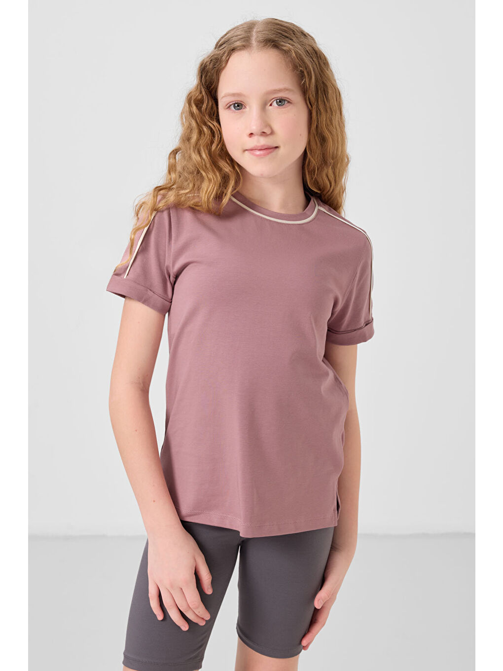 Standart Fit O Yaka 3lü Paket Siyah-Haki-Gül Kurusu Kız Çocuk T-Shirt - 75177-1